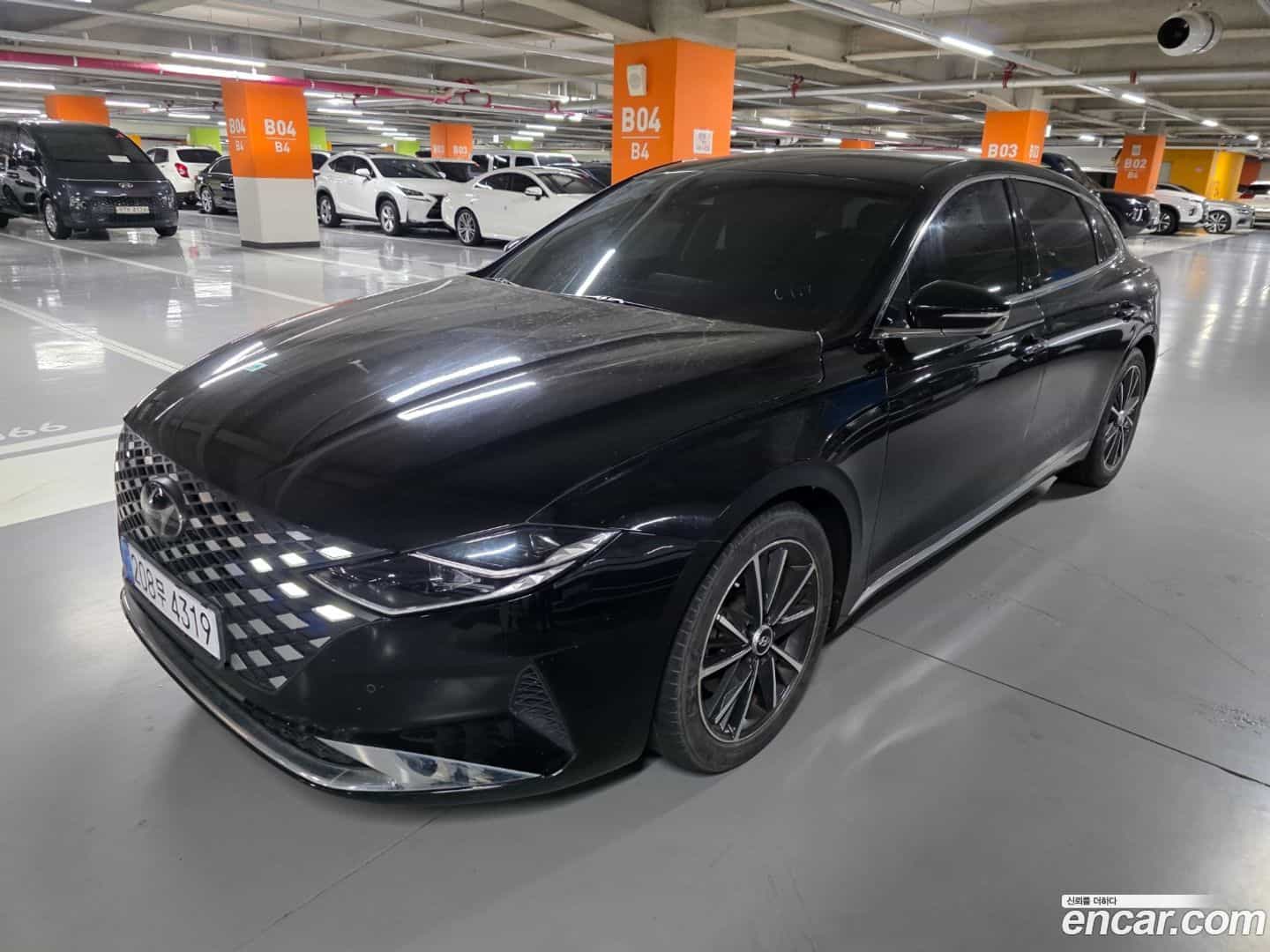 Grandeur Hyundai 2021.5-OUTER-001