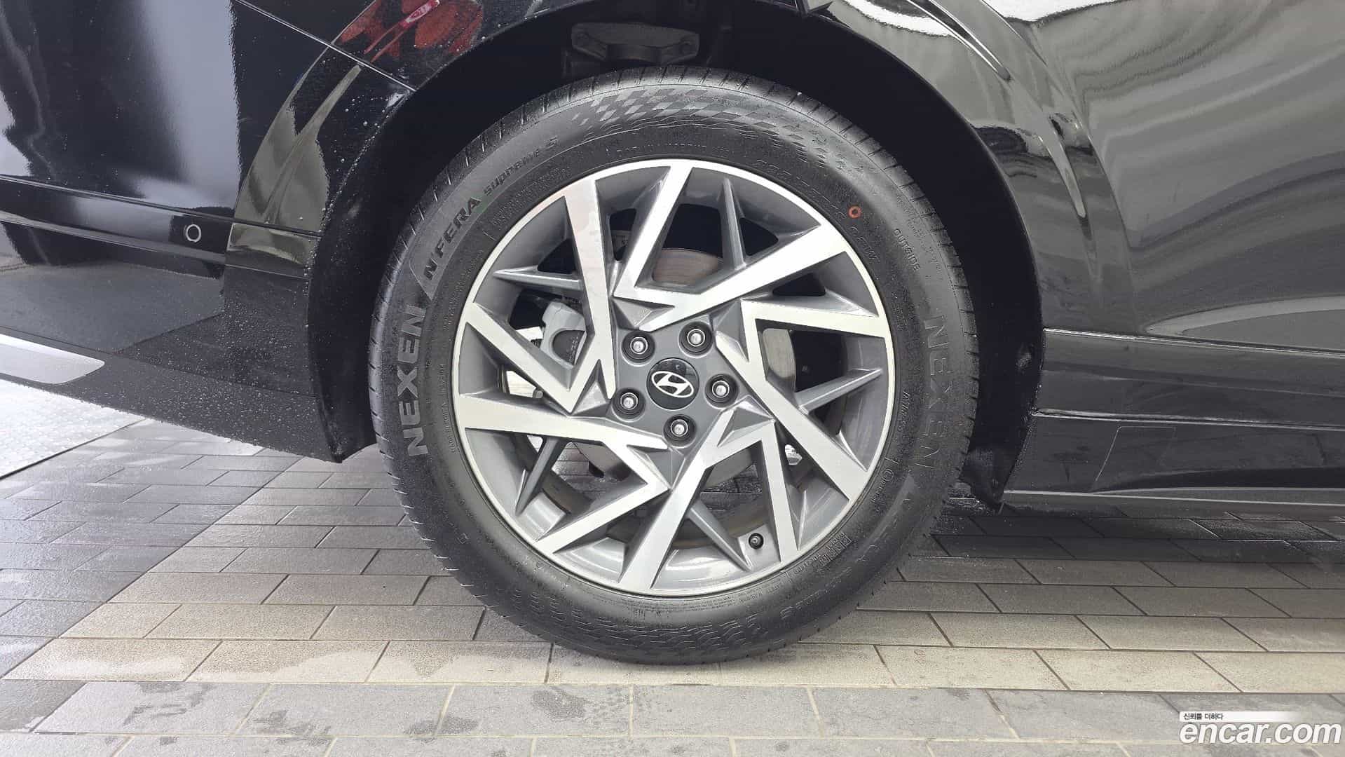 Grandeur Hyundai 2023.10-OUTER-005