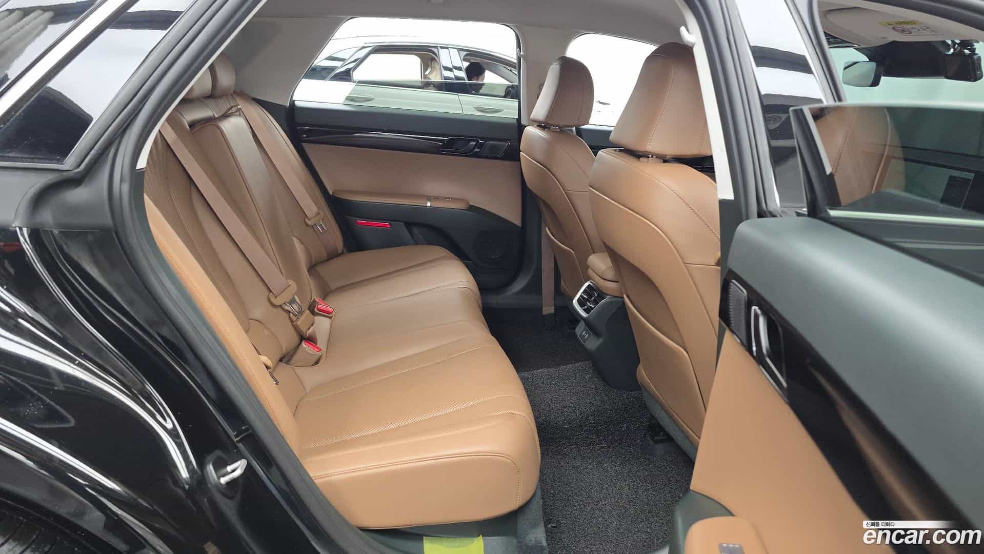Grandeur Hyundai 2023.10-OPTION-016