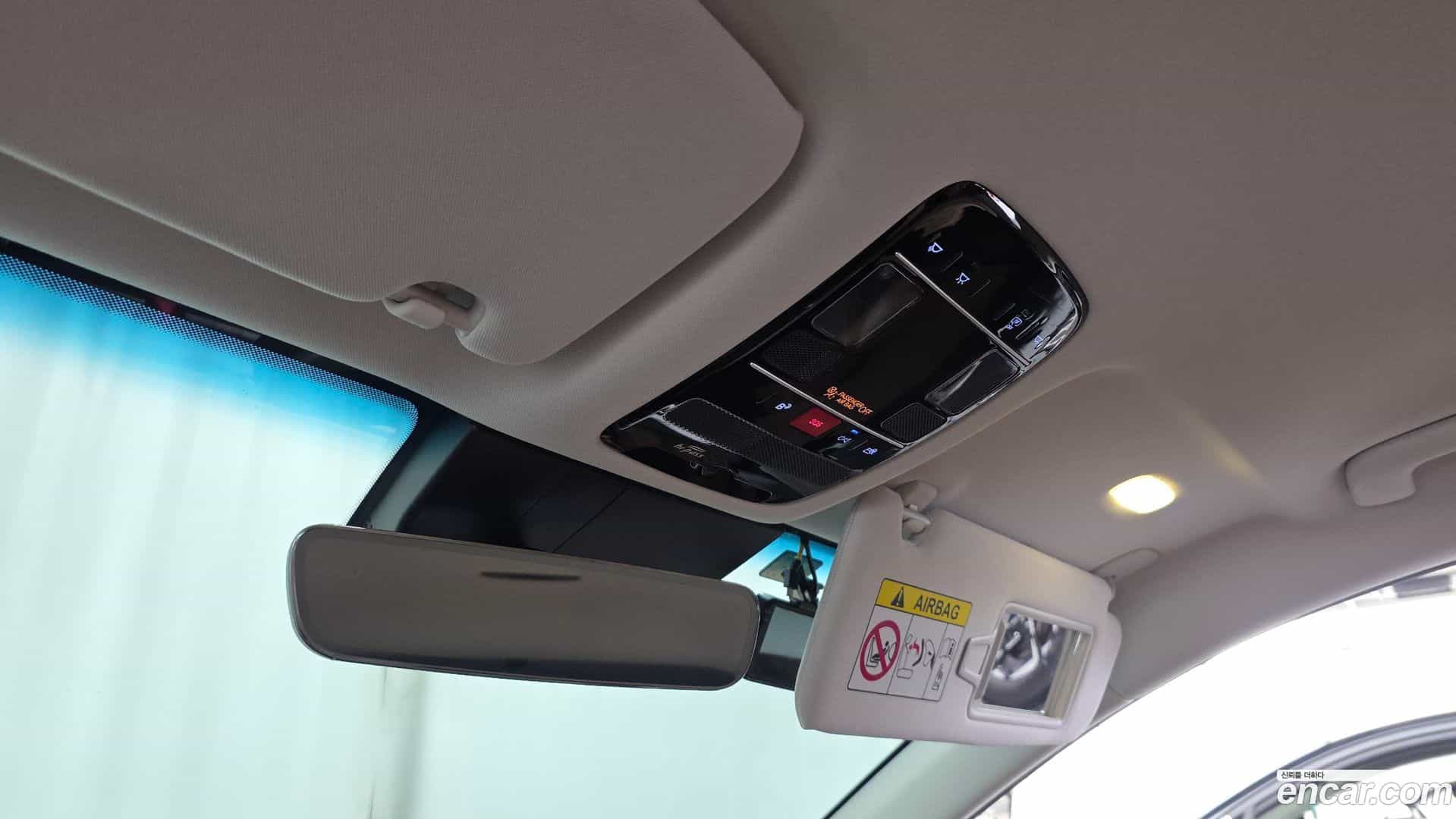 Grandeur Hyundai 2023.10-OPTION-042