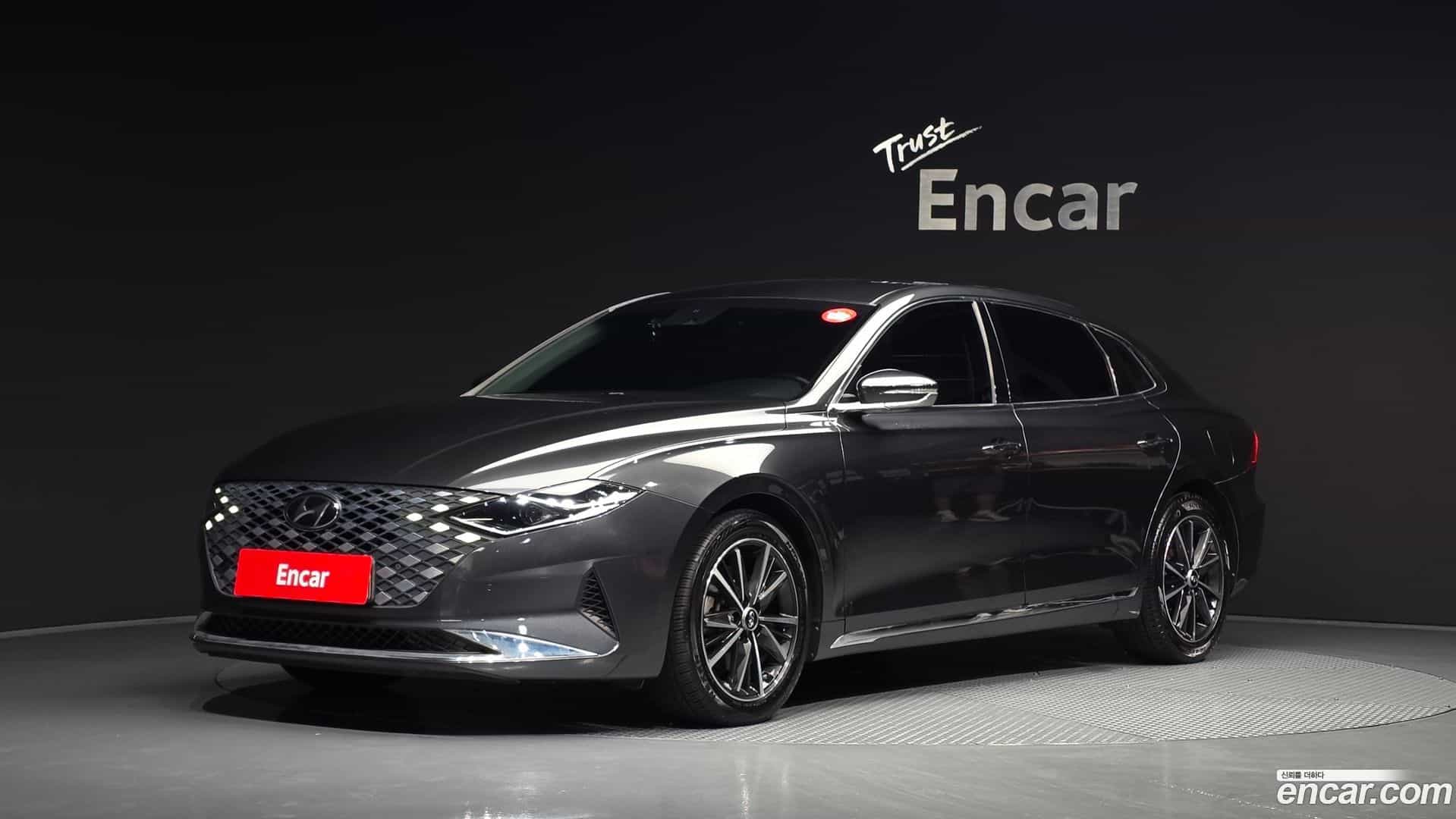 Grandeur Hyundai 2019.11-OUTER-001