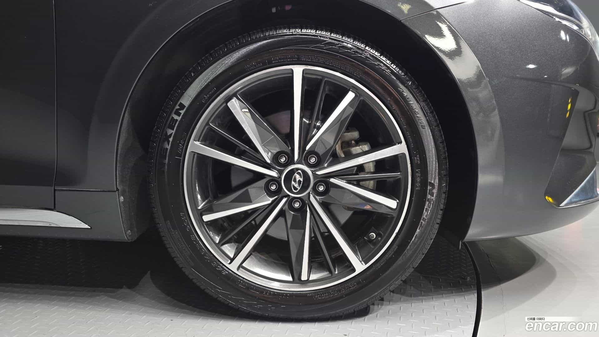 Grandeur Hyundai 2019.11-OUTER-031