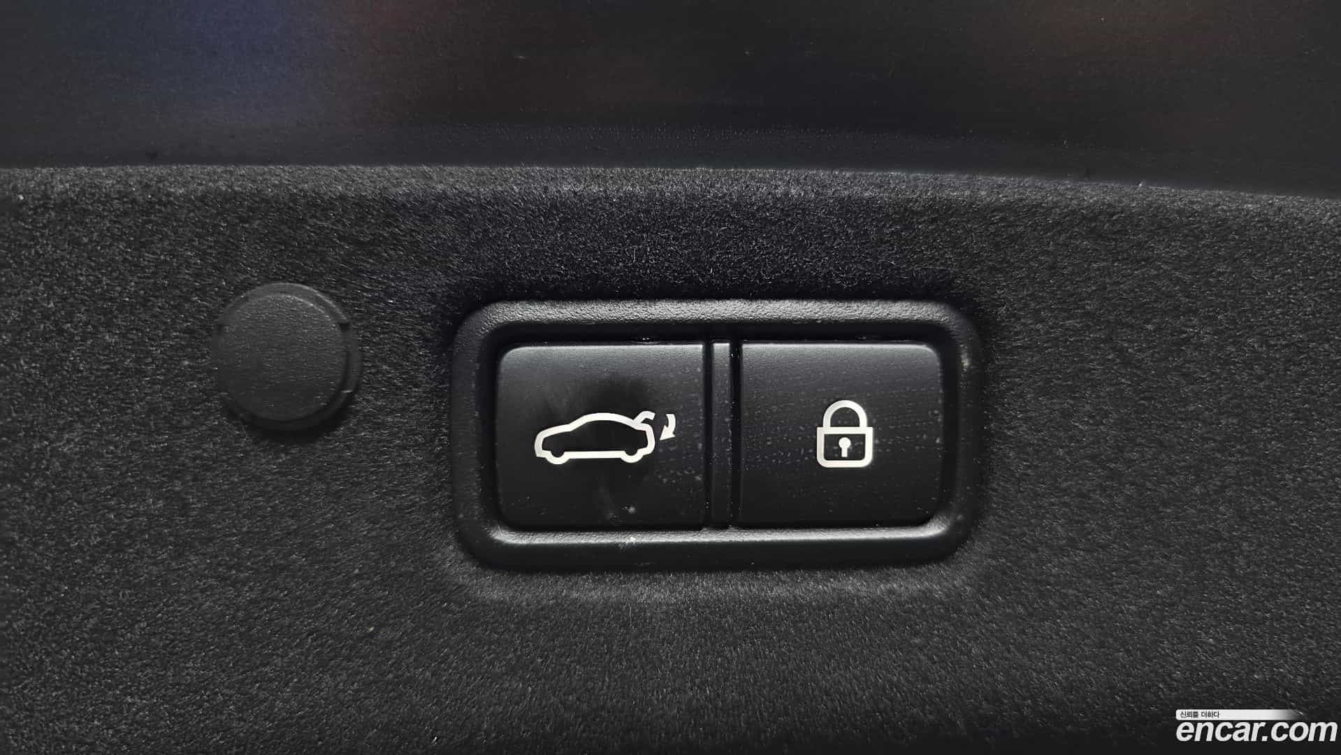 Grandeur Hyundai 2019.11-OPTION-040