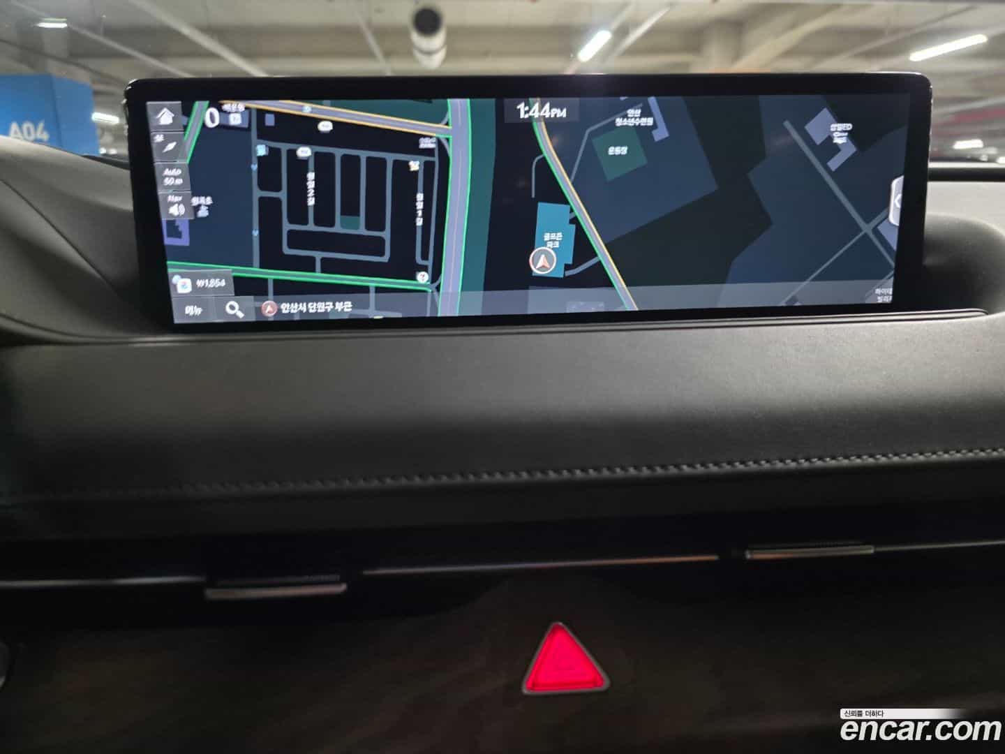 G80 Genesis 2023.0-INNER-009