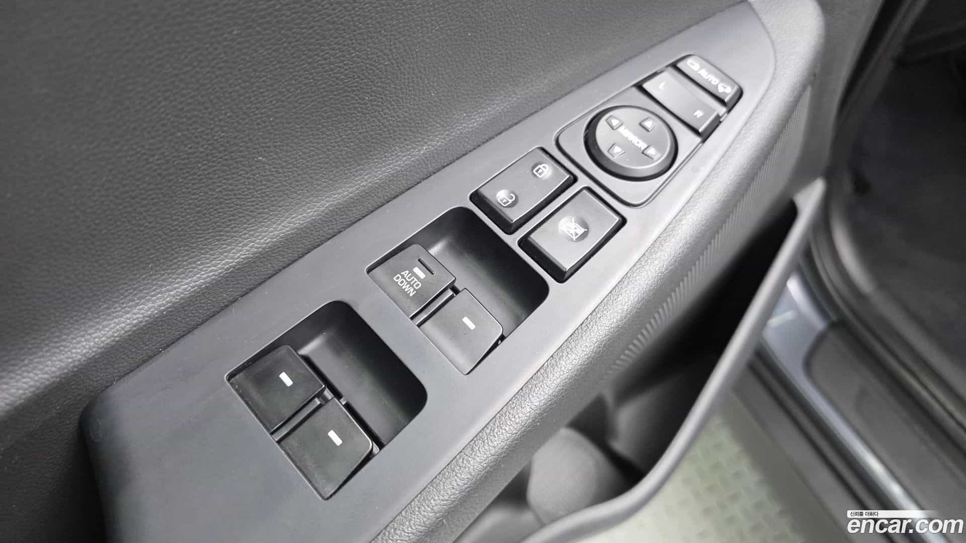Tucson Hyundai 2020.1-OPTION-016