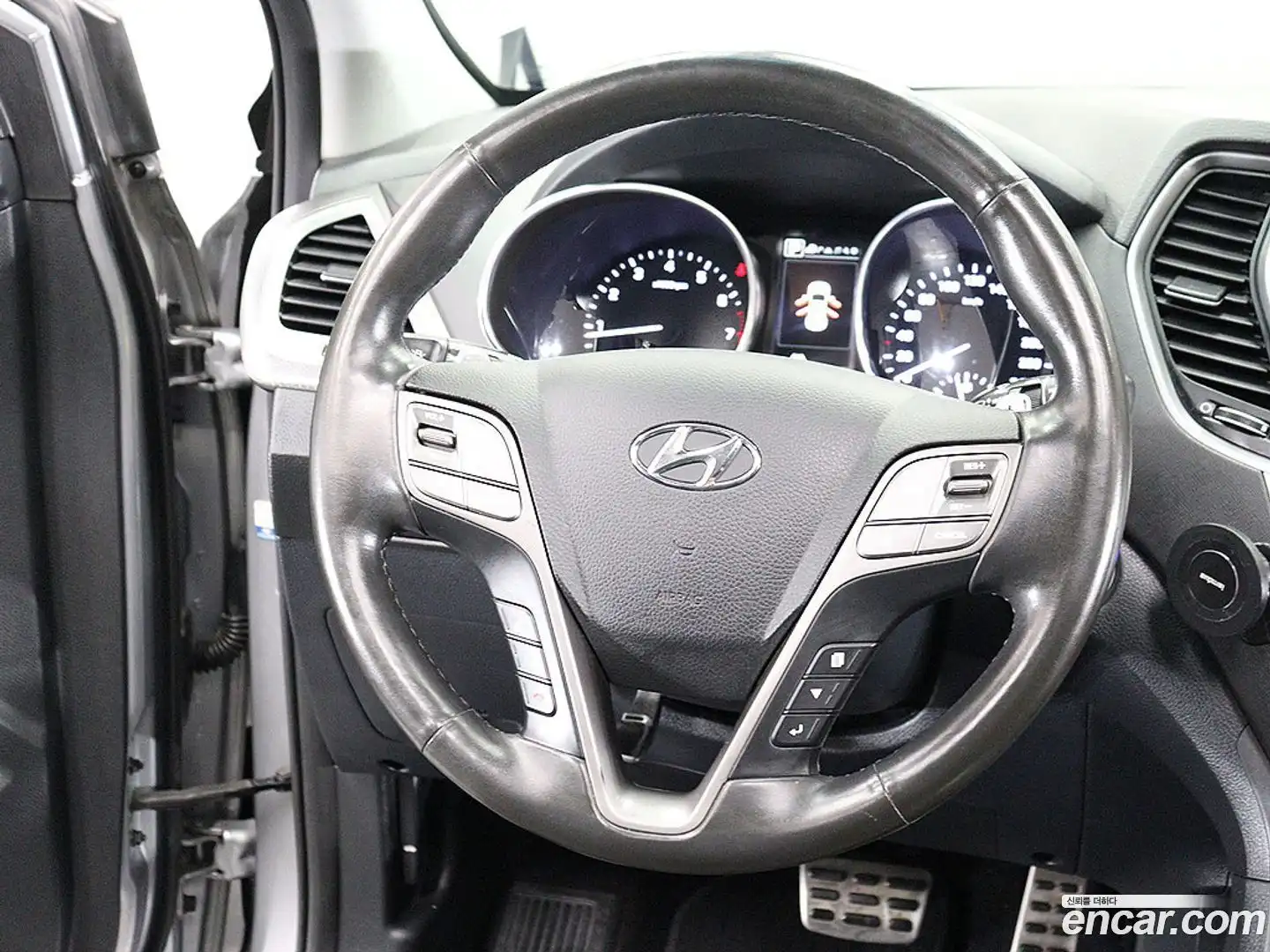Maxcruz Hyundai 2016.5-OUTER-006