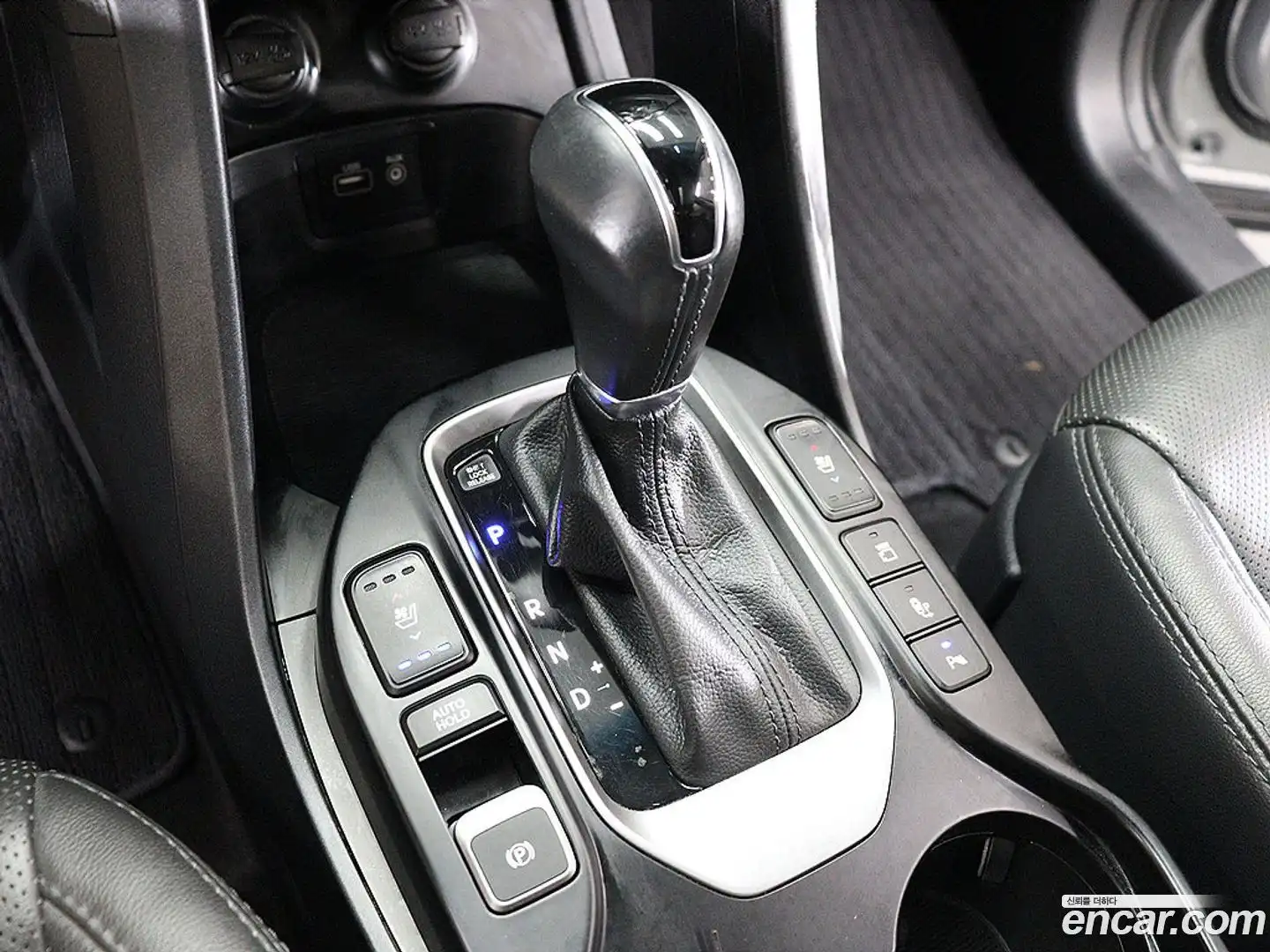 Maxcruz Hyundai 2016.5-INNER-008