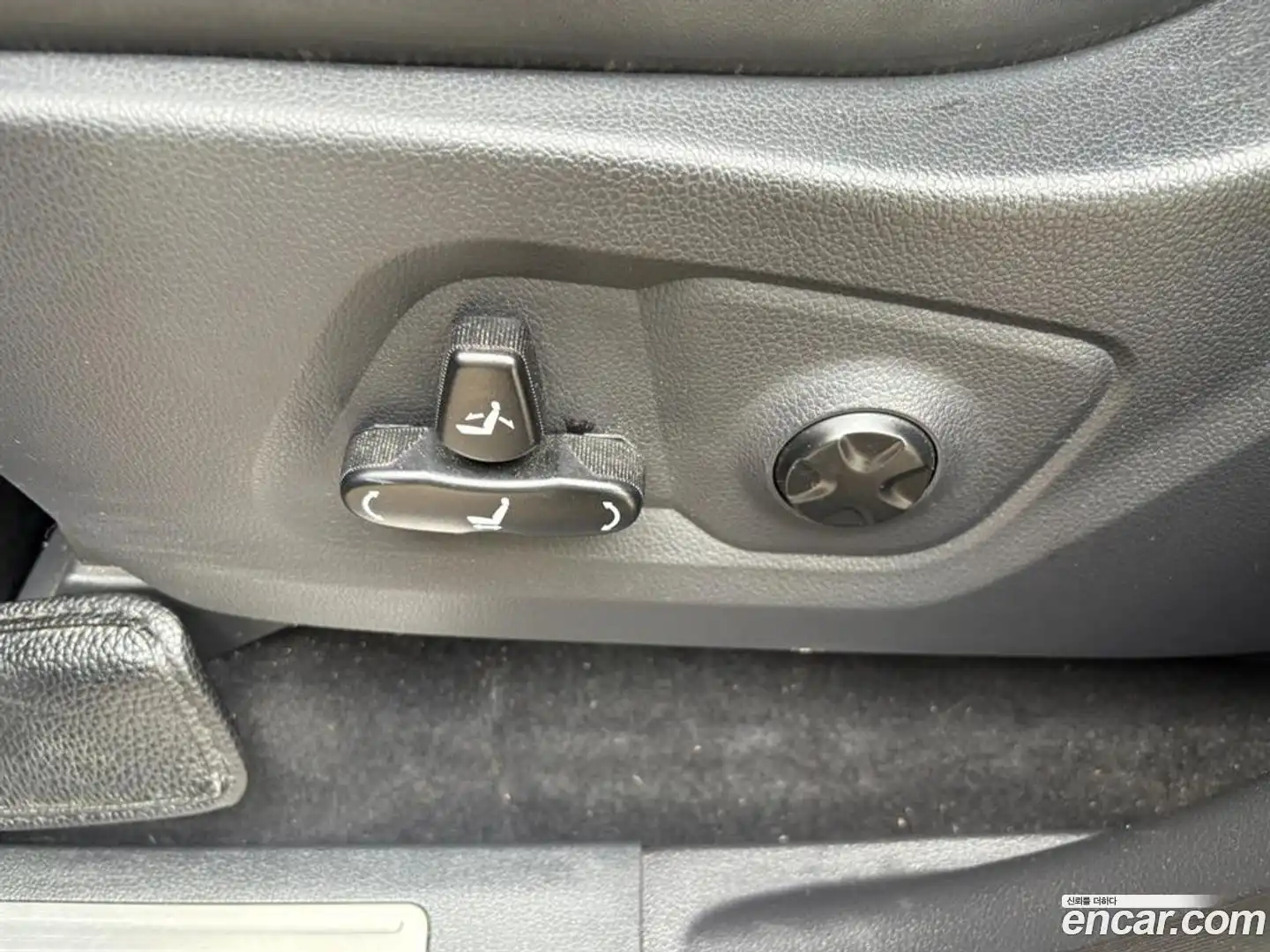 Rexton KG Mobility 2019.9-OPTION-020