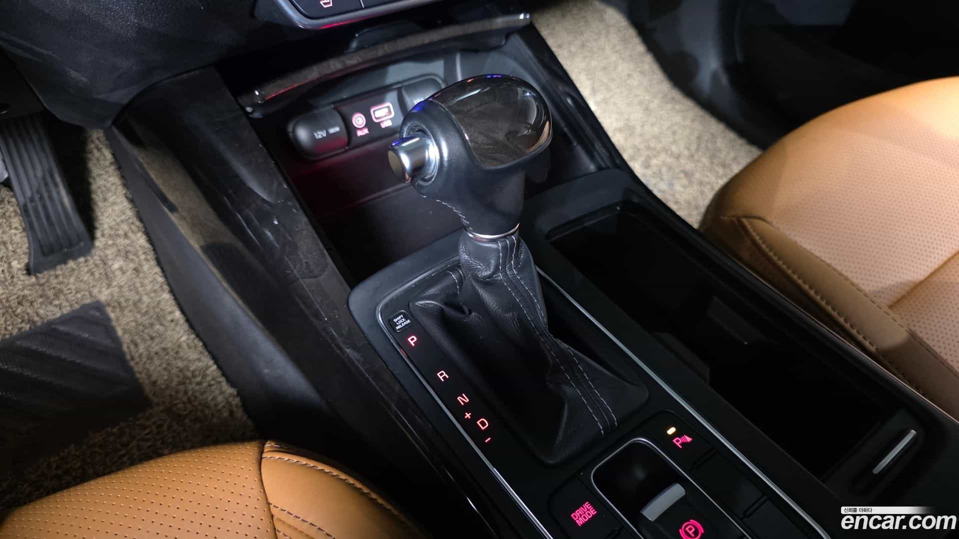 Sorento Kia 2014.10-INNER-009