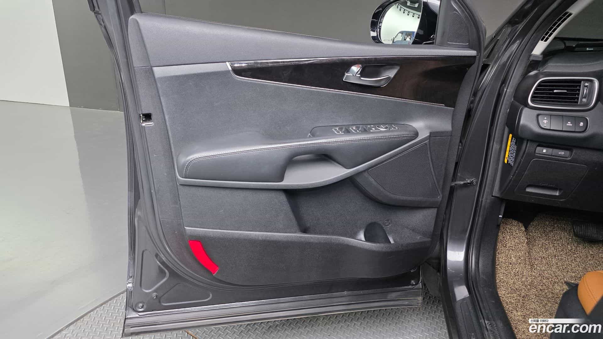 Sorento Kia 2014.10-INNER-034
