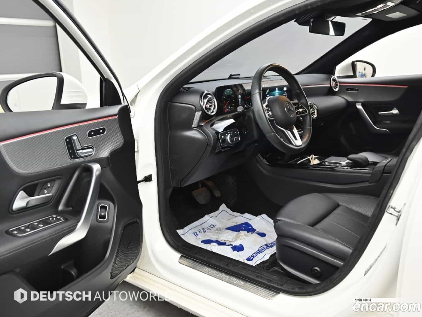 A-Class Mercedes-Benz 2020.11-OPTION-015
