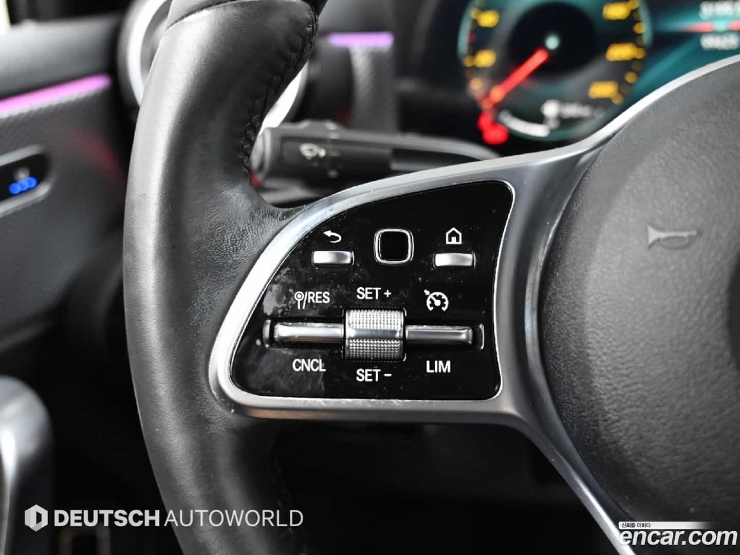 A-Class Mercedes-Benz 2020.11-OPTION-022