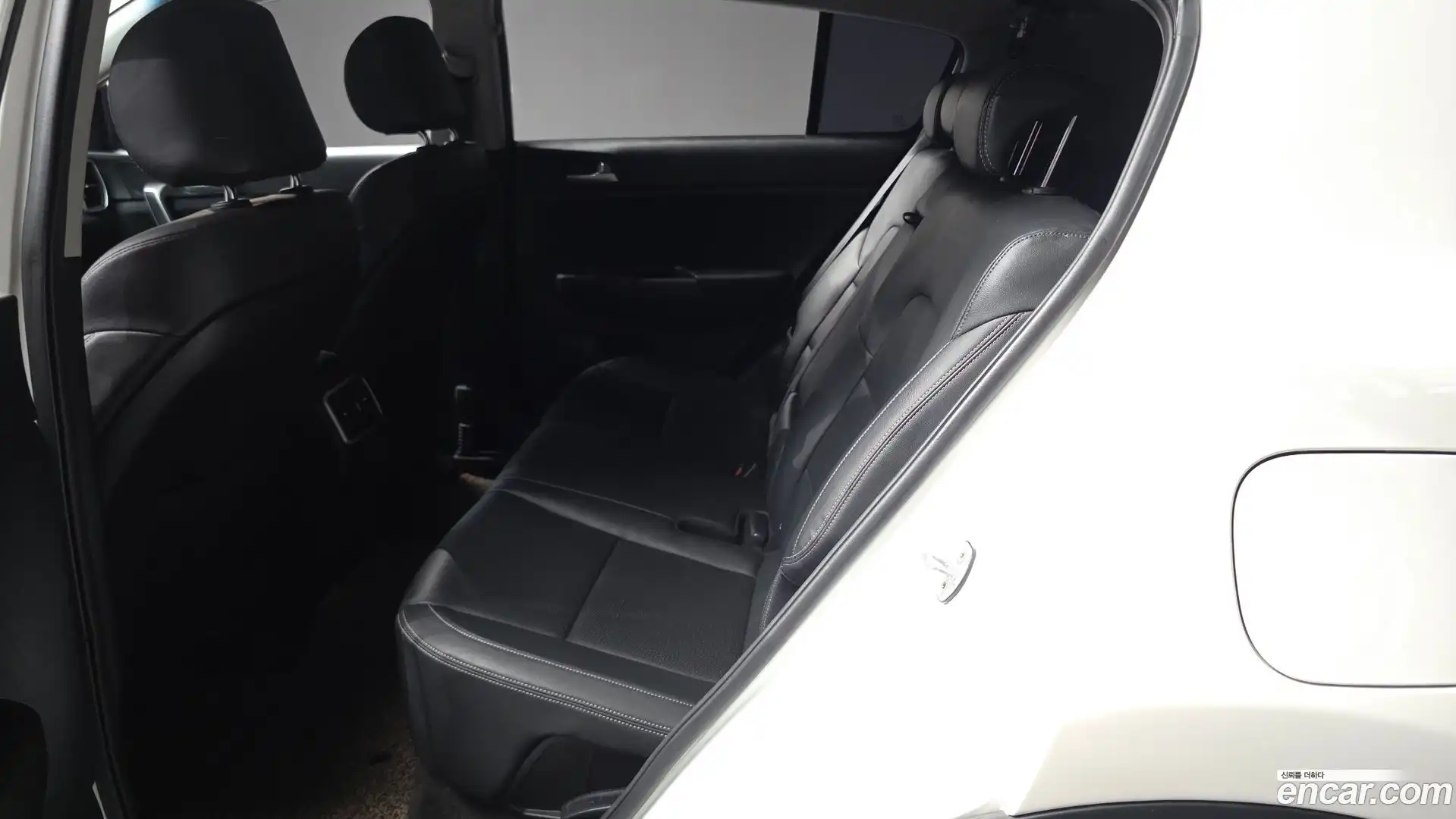 Sportage Kia 2019.4-INNER-036