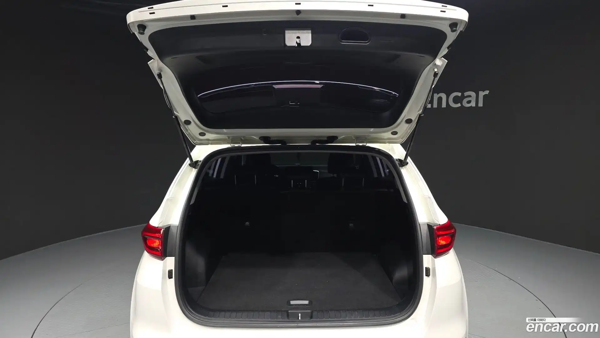 Sportage Kia 2019.4-OPTION-044