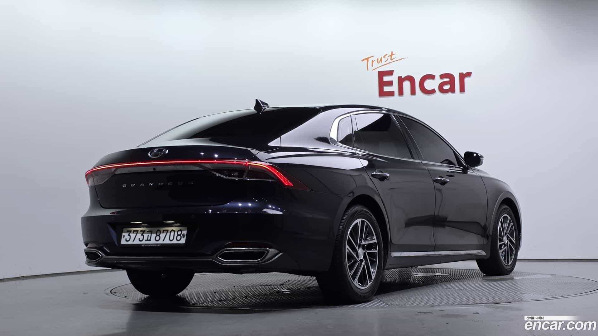 Grandeur Hyundai 2020.5-OUTER-002