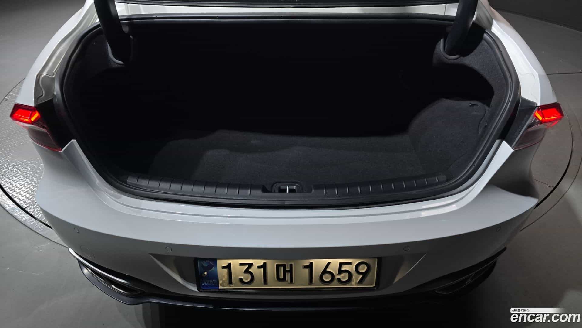 Grandeur Hyundai 2022.3-OPTION-040