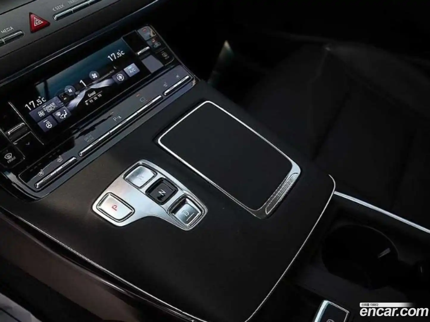 Grandeur Hyundai 2022.4-OPTION-016