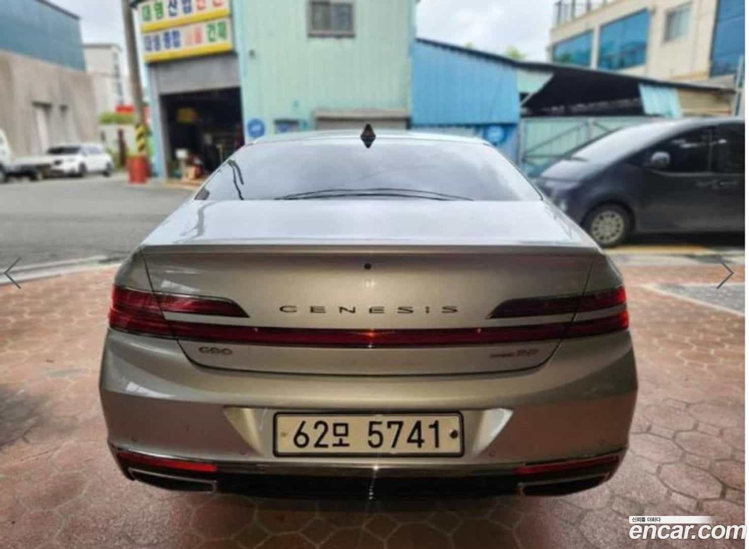 G90 Genesis 2019.2-OUTER-002
