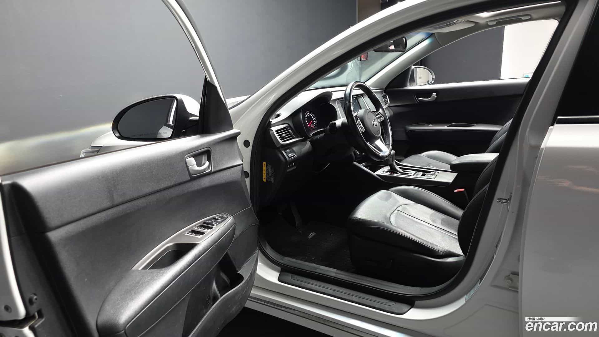 K5 Kia 2019.9-INNER-010