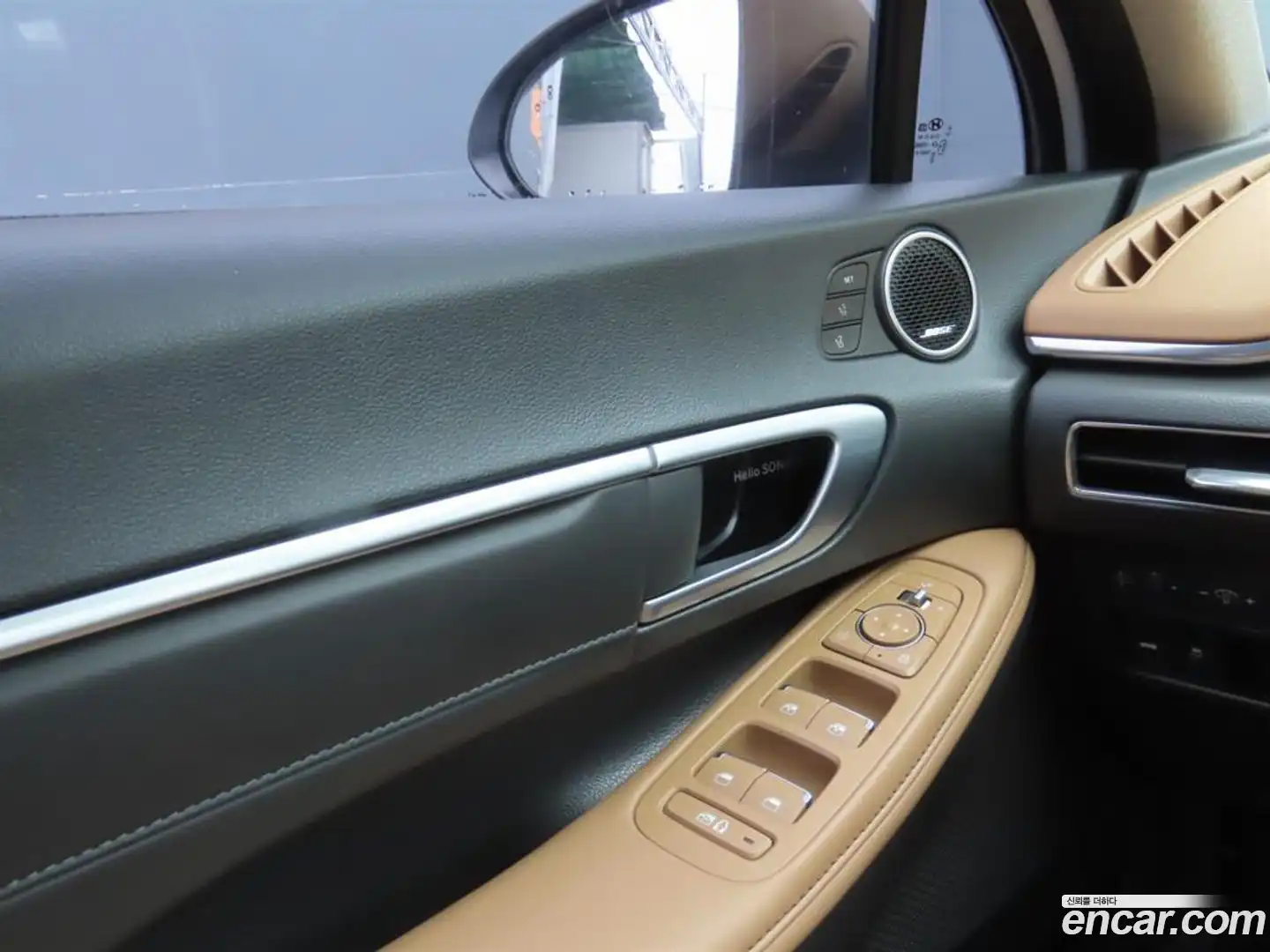 Sonata Hyundai 2019.4-OPTION-017