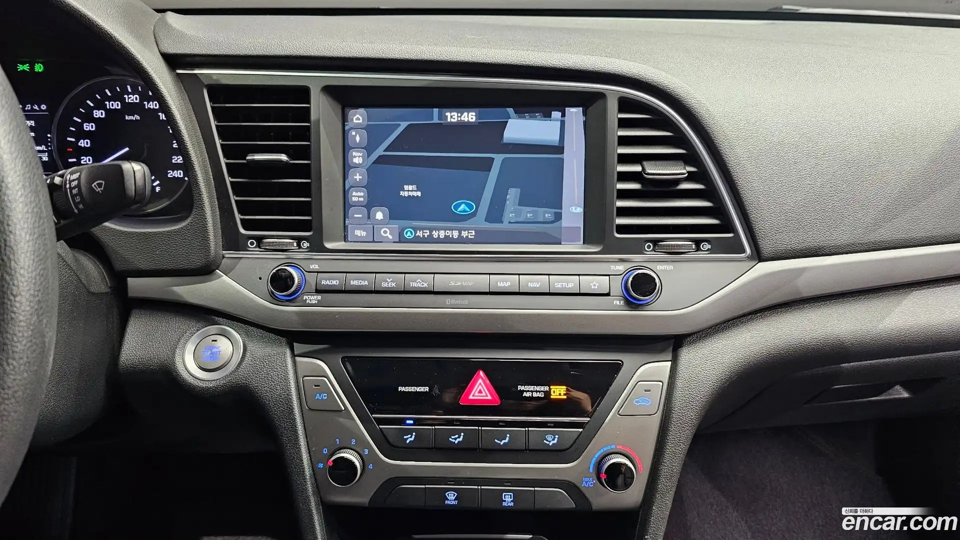 AVANTE Hyundai 2018.3-OPTION-016