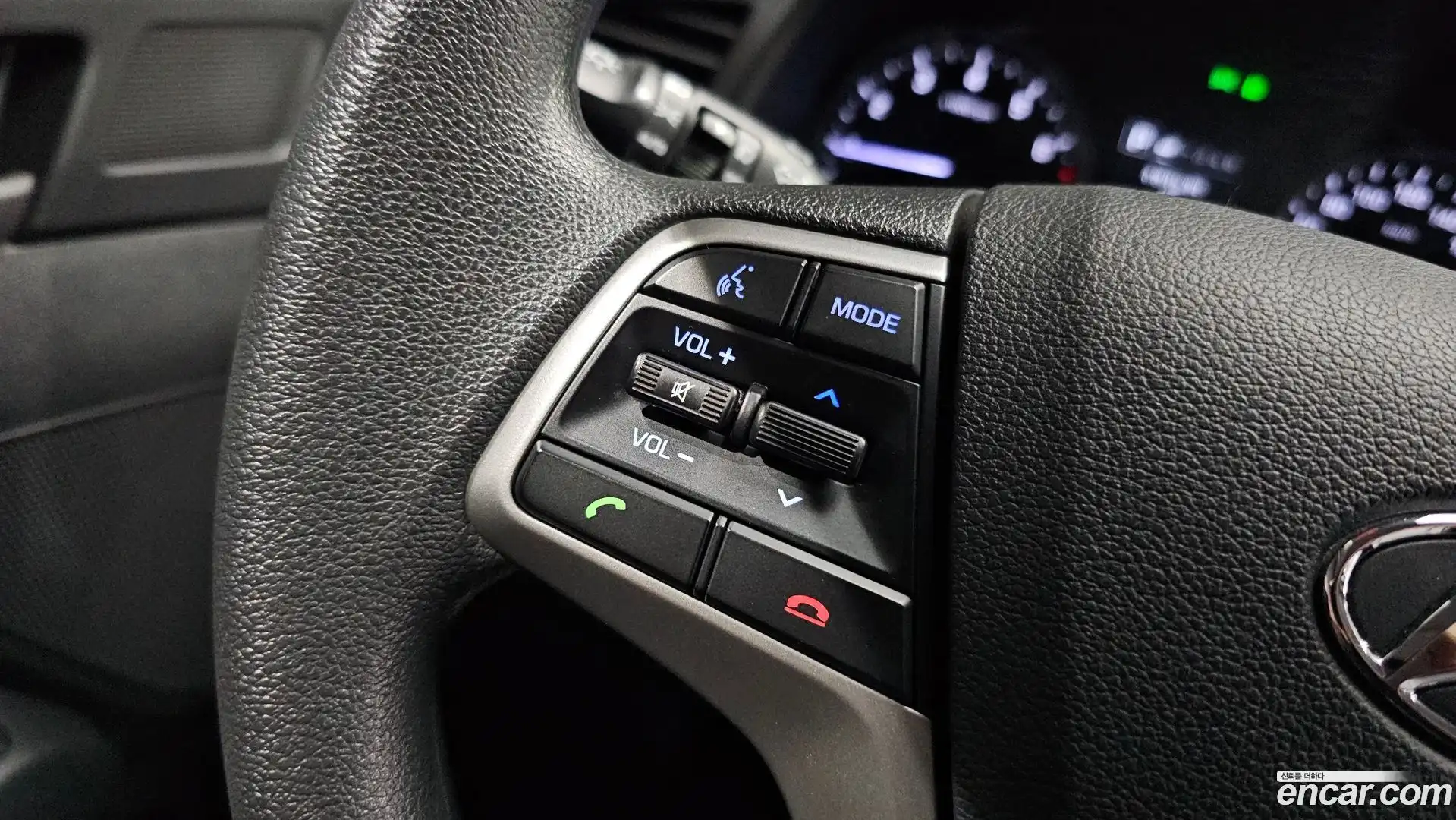AVANTE Hyundai 2018.3-OPTION-023