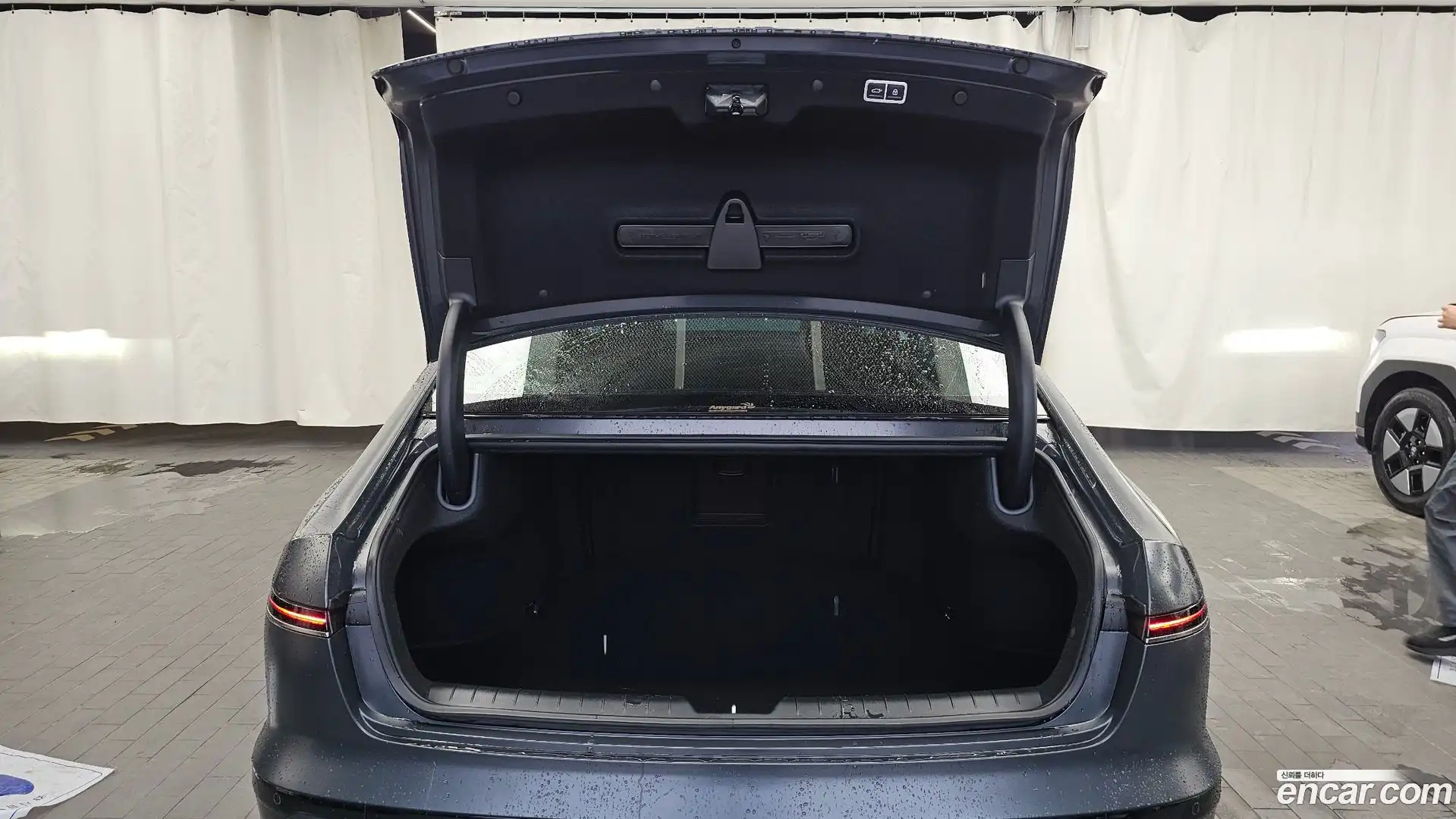 Grandeur Hyundai 2024.4-OPTION-024