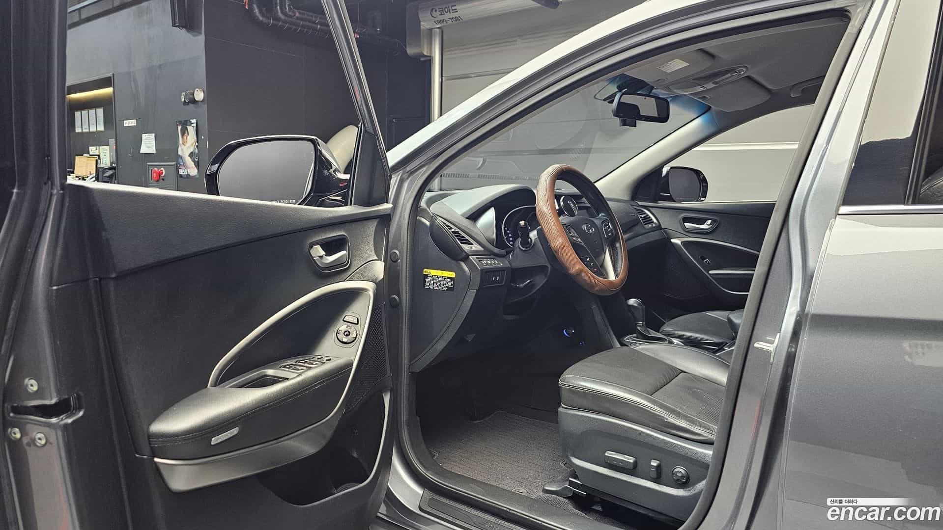 Santafe Hyundai 2016.6-INNER-010