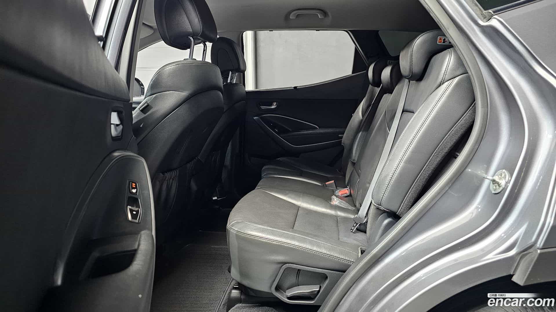 Santafe Hyundai 2016.6-OPTION-016