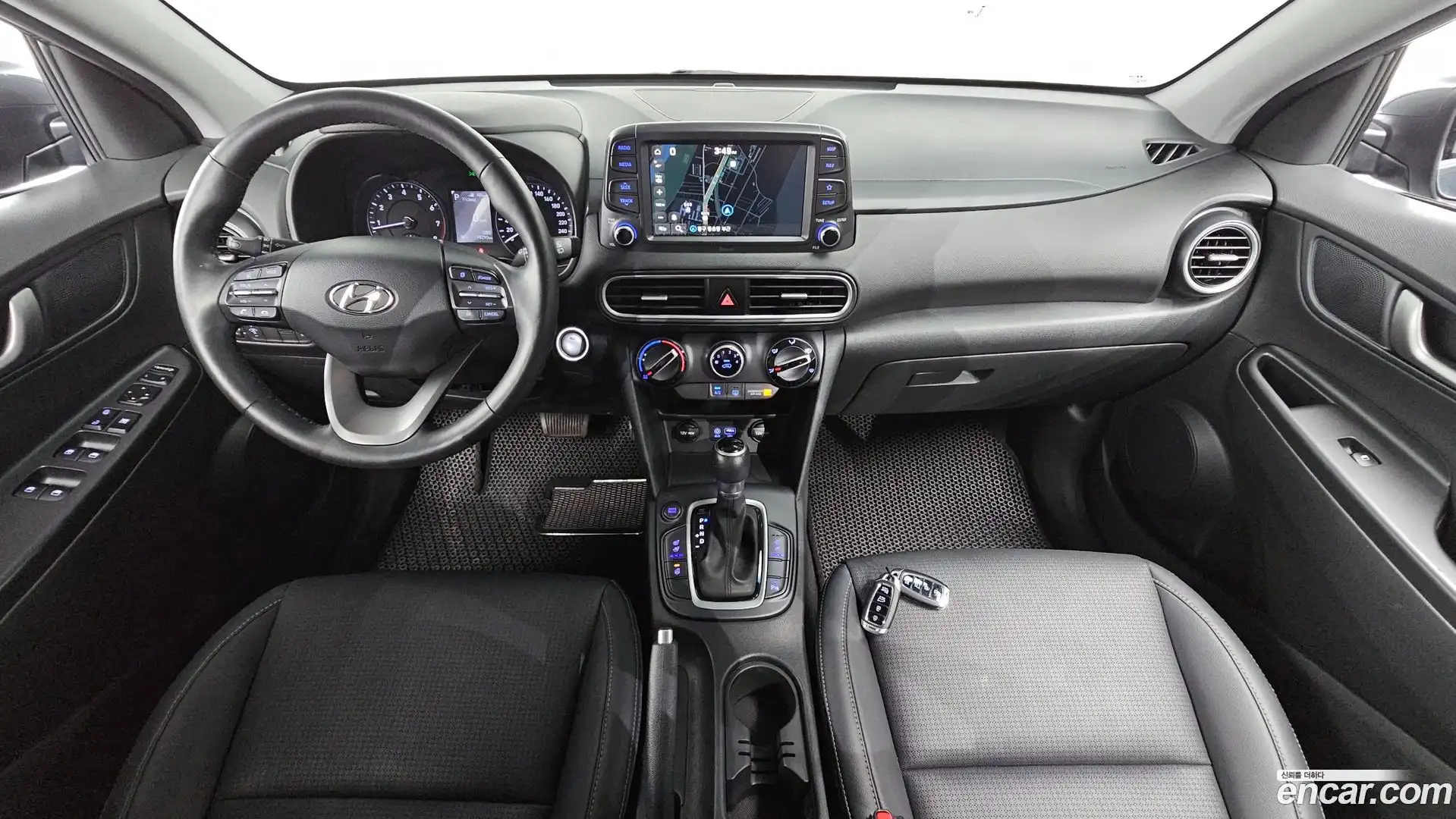 Kona Hyundai 2017.6-INNER-007