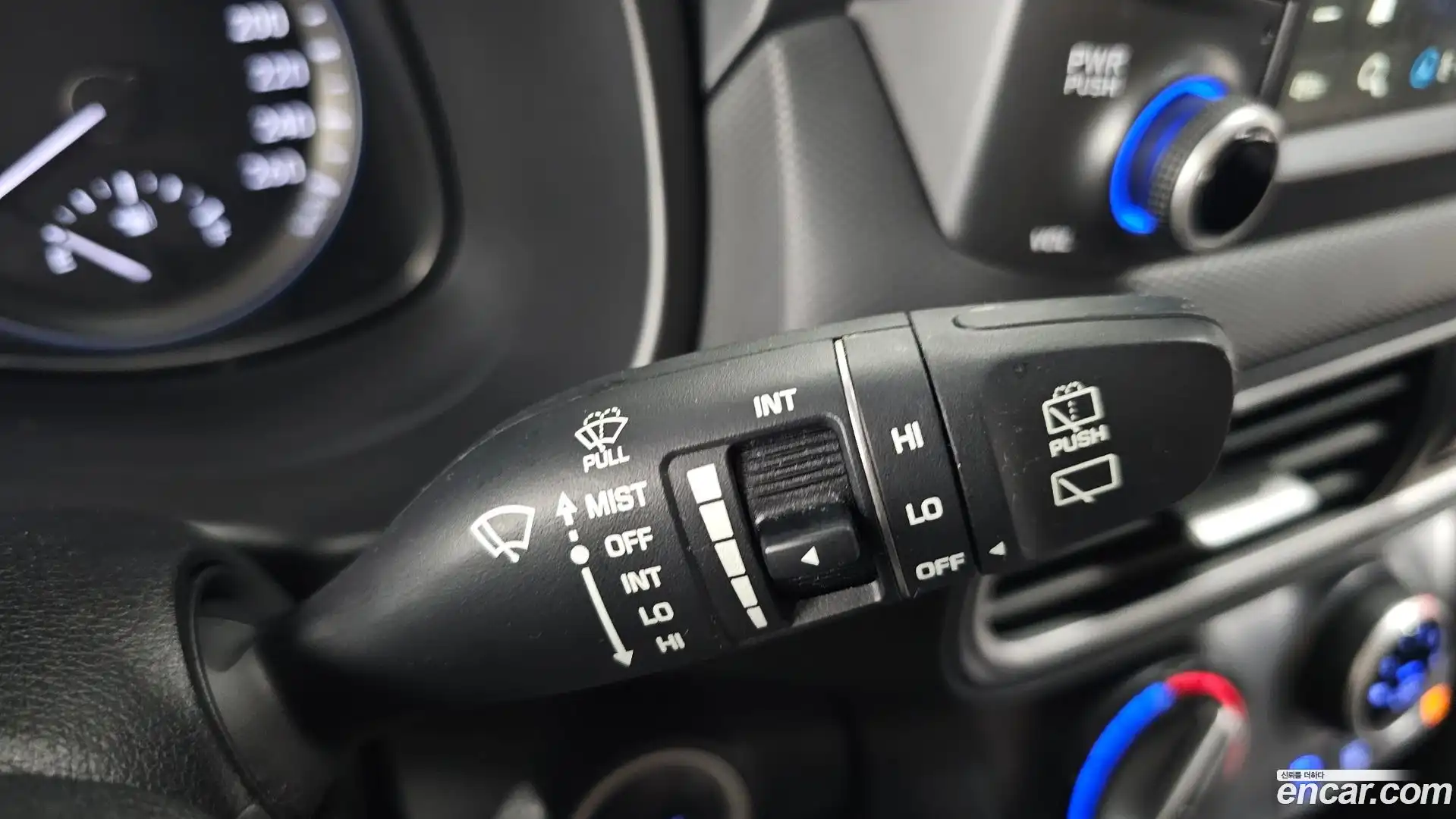 Kona Hyundai 2017.6-OPTION-042