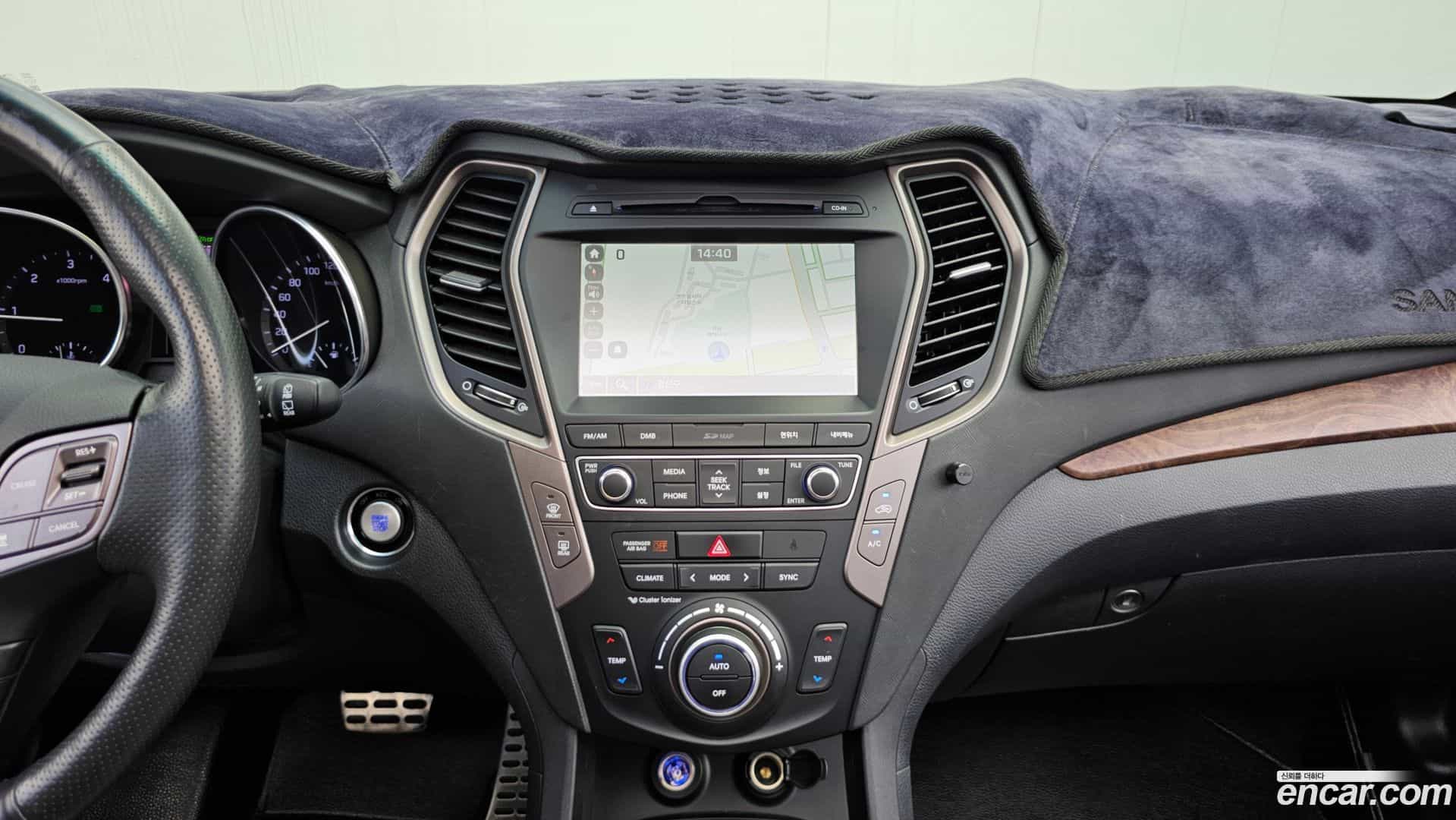 Santafe Hyundai 2017.6-OPTION-018