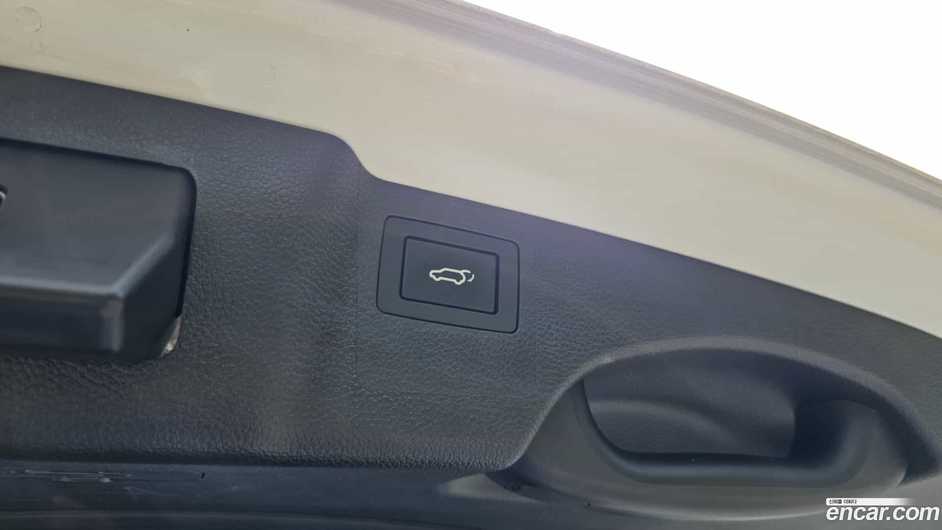 Santafe Hyundai 2017.6-OPTION-021