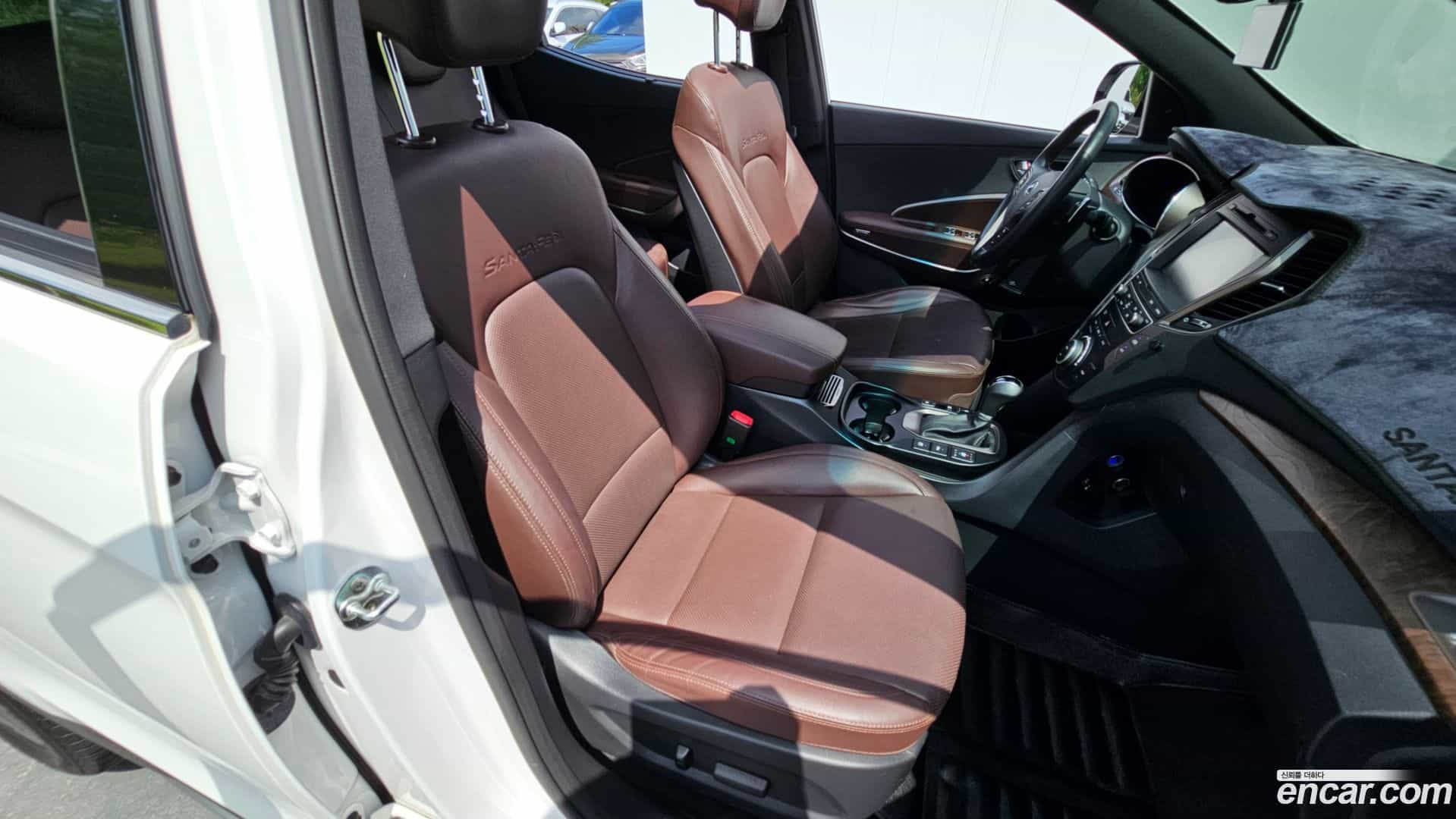 Santafe Hyundai 2017.6-OPTION-024