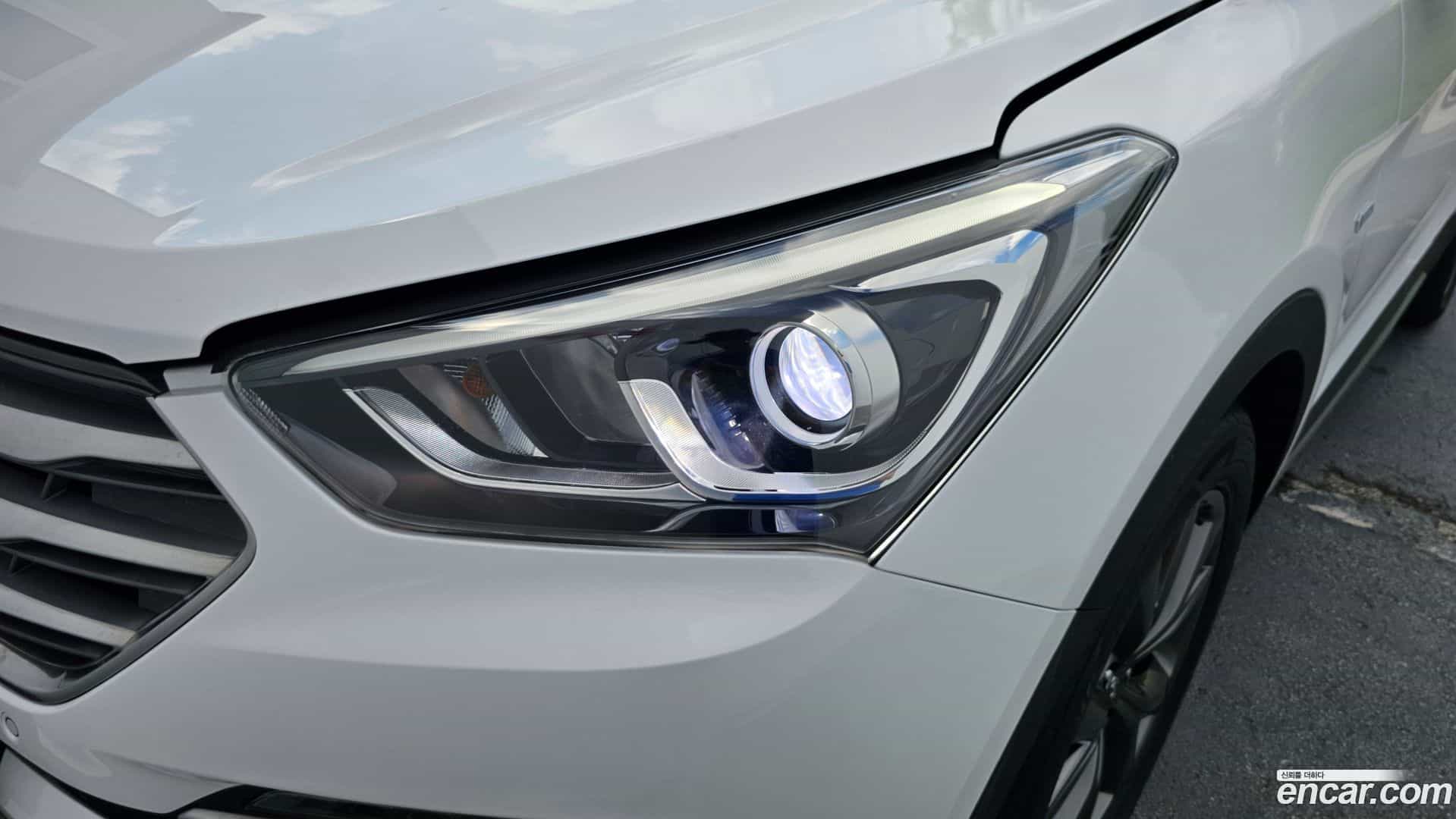 Santafe Hyundai 2017.6-OUTER-032