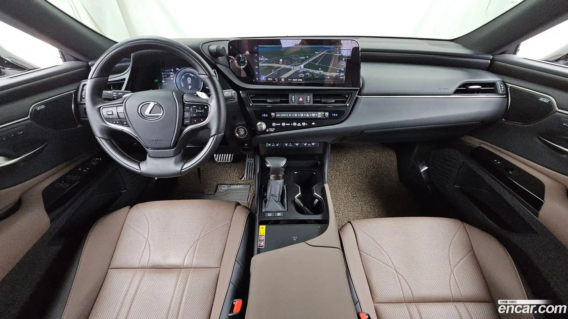 ES Lexus 2025.1-INNER-007