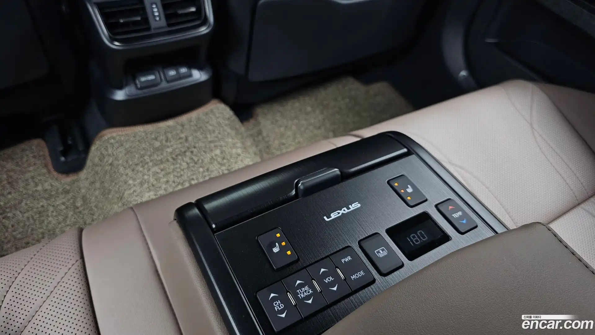 ES Lexus 2025.1-OPTION-023