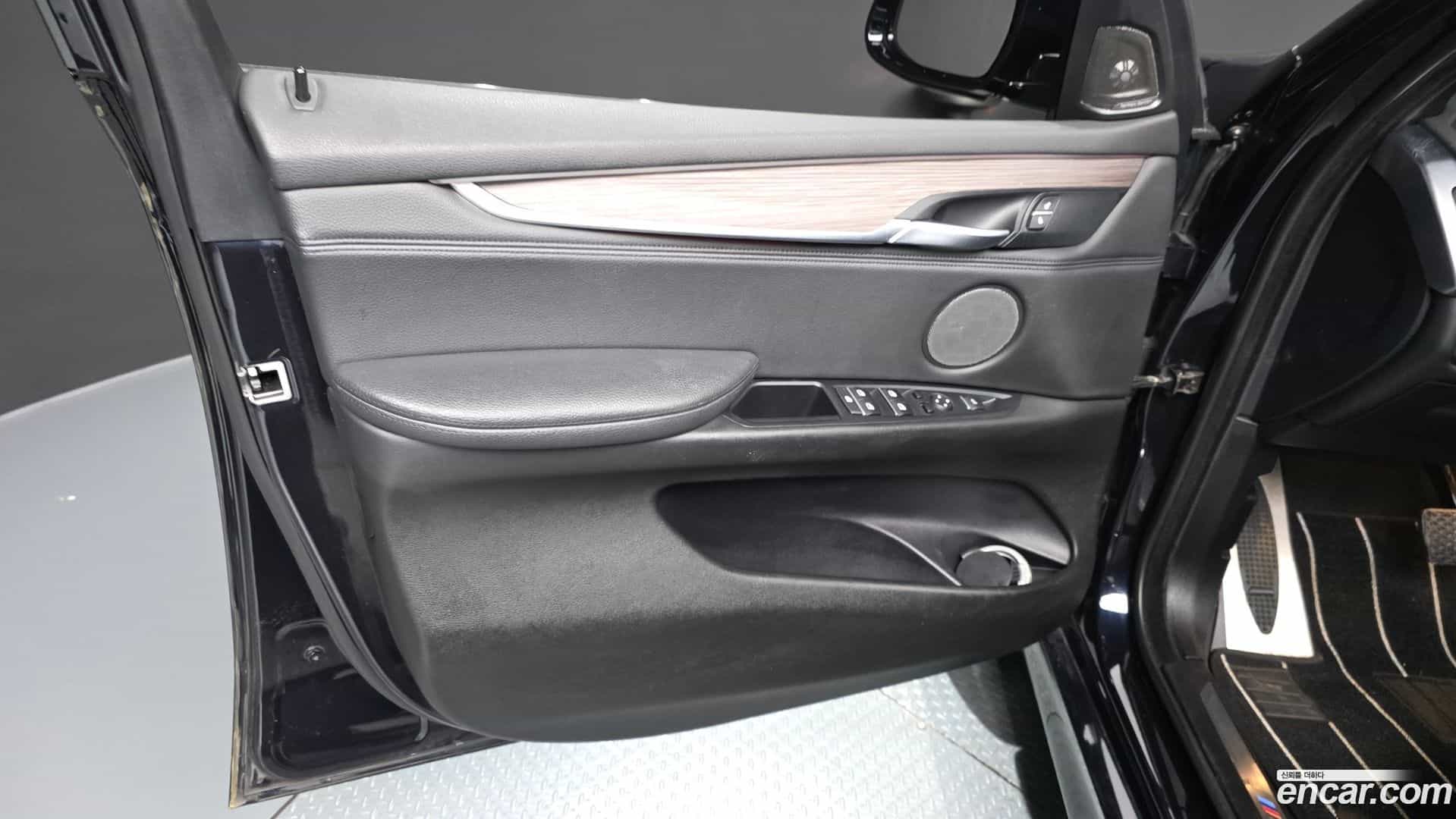 X5 BMW 2015.7-INNER-034