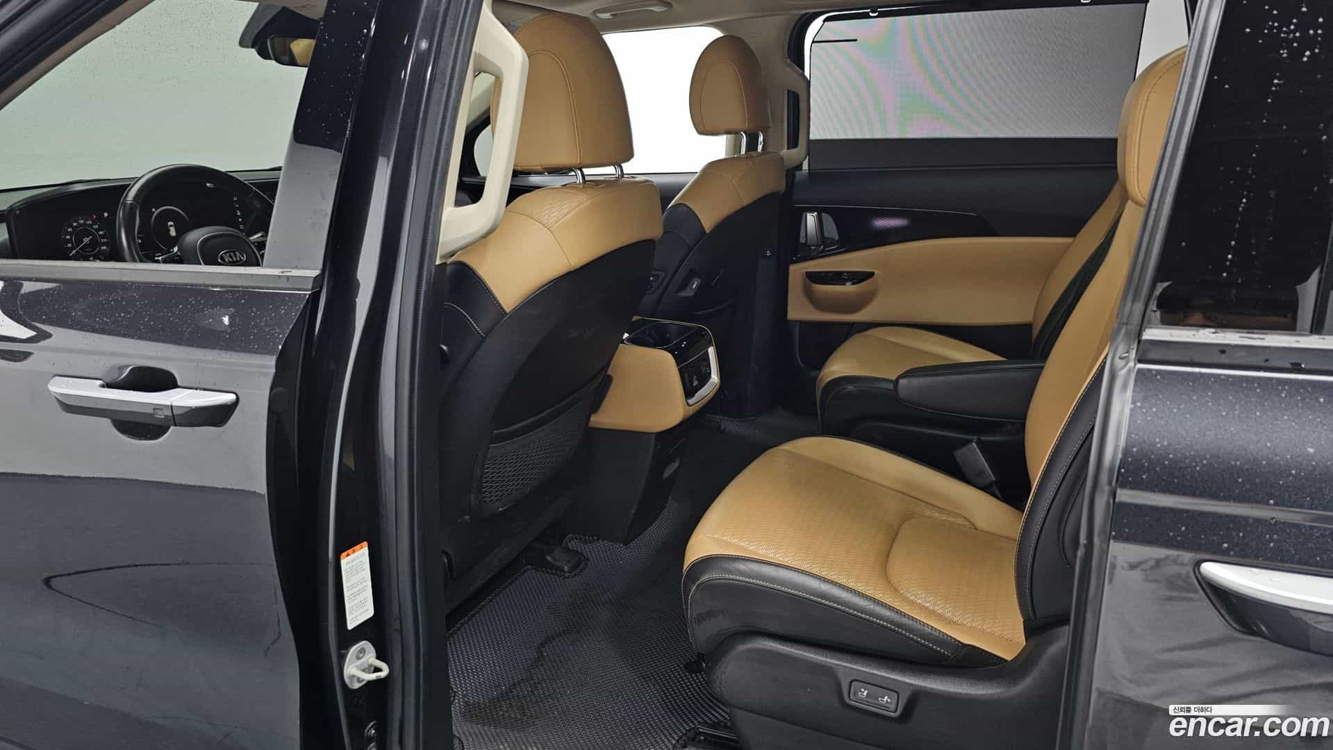 Canival Kia 2021.2-OPTION-015