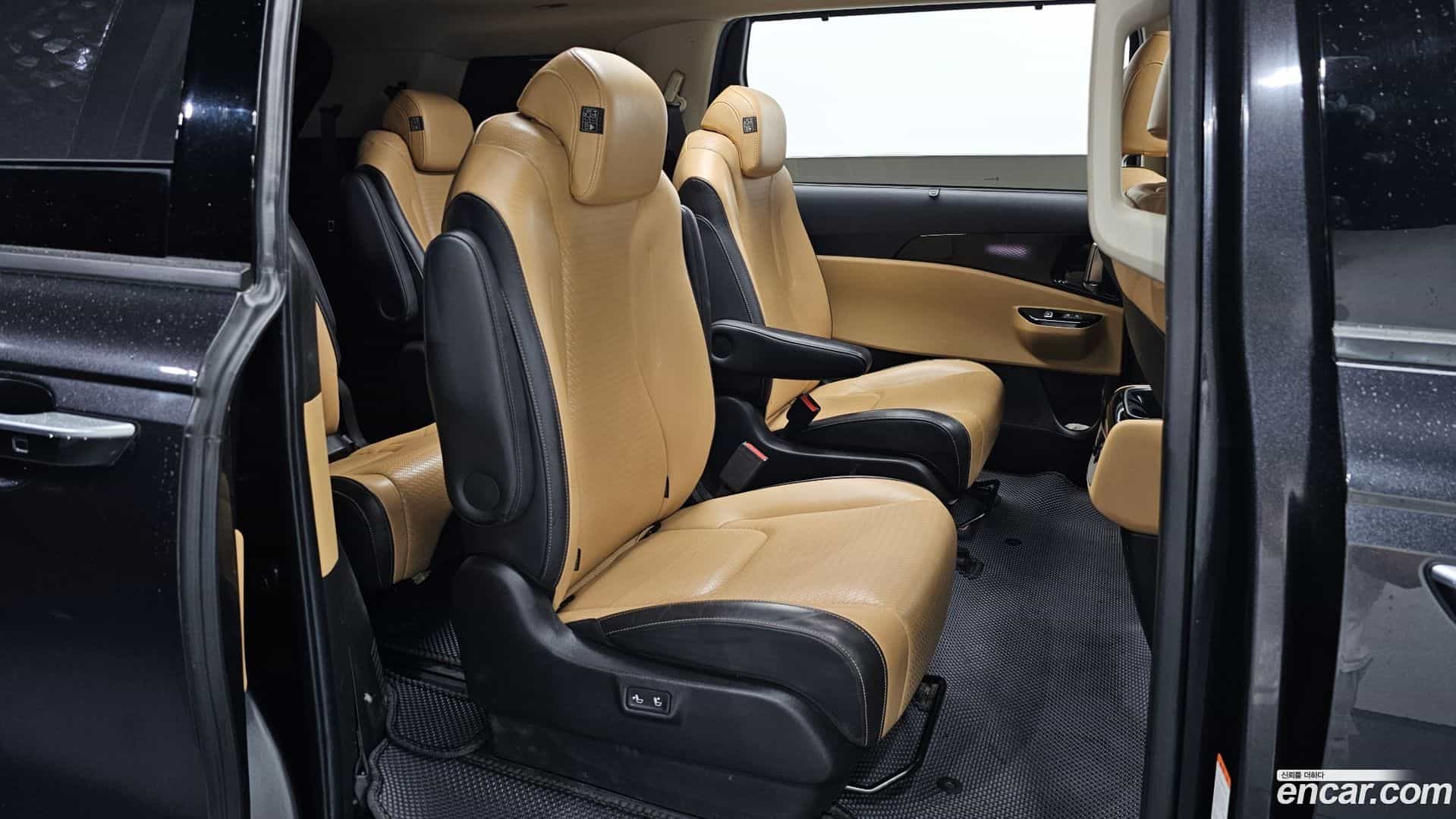 Canival Kia 2021.2-OPTION-016