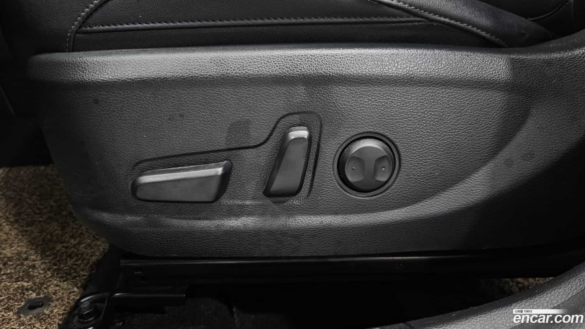 Seltos Kia 2019.7-OPTION-042