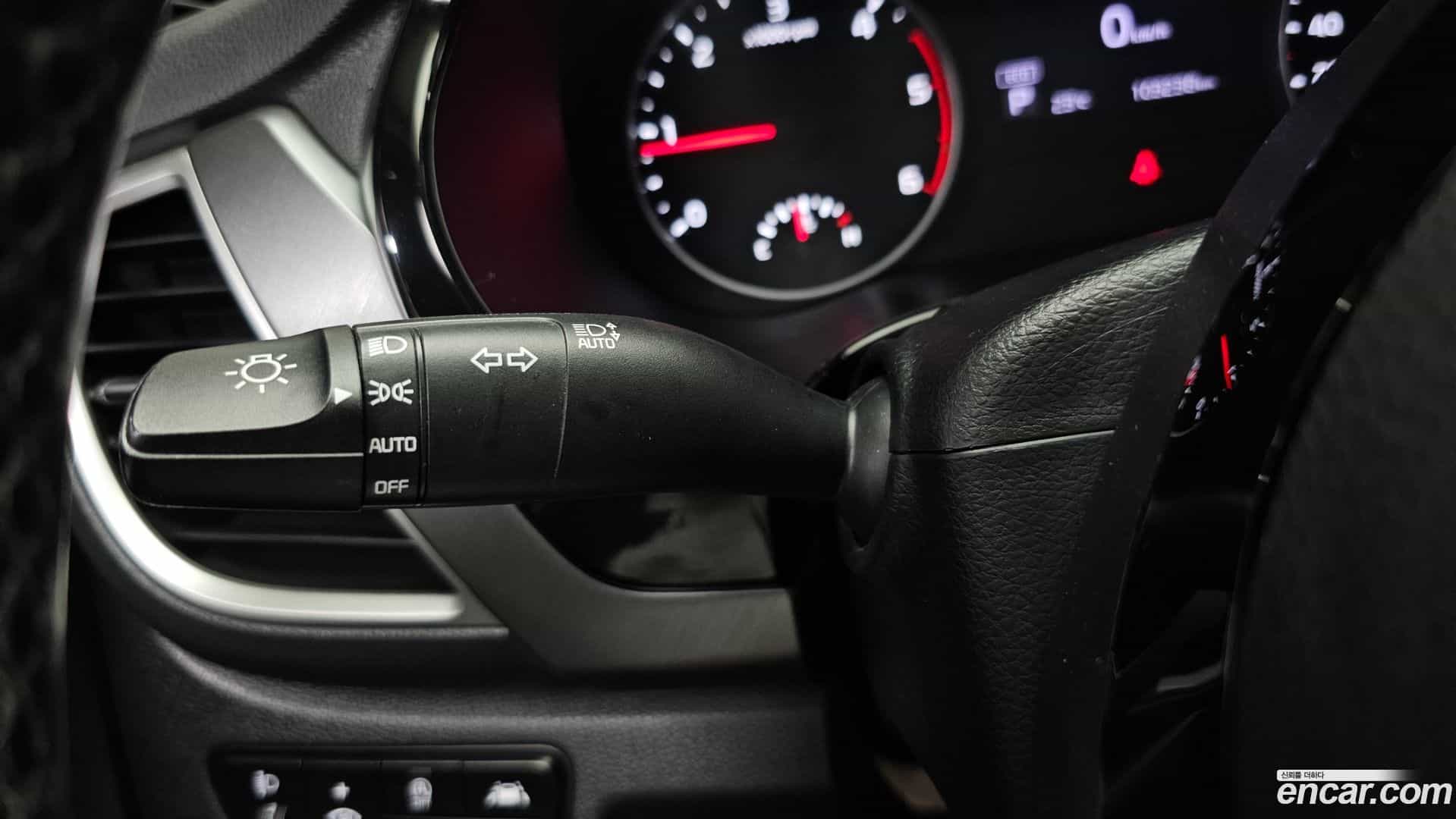 Seltos Kia 2019.7-OPTION-044