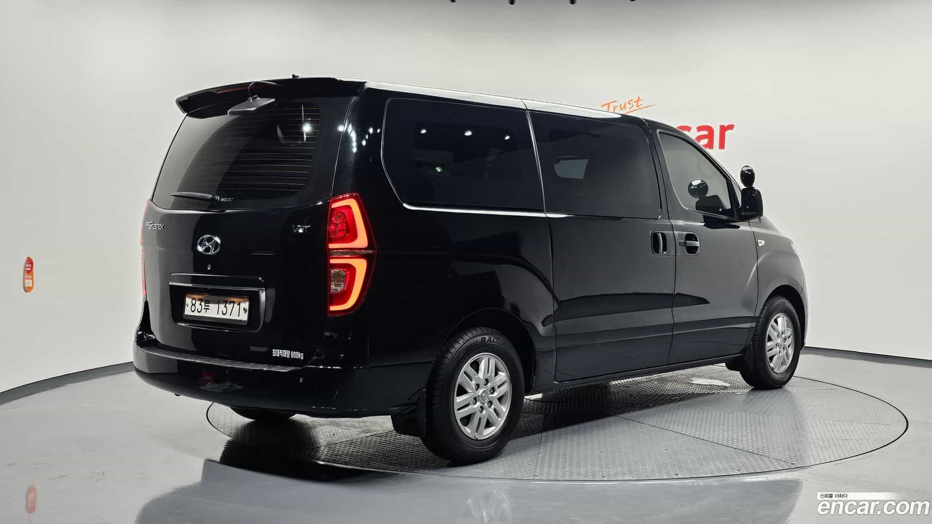 Starex Hyundai 2018.11-OUTER-002