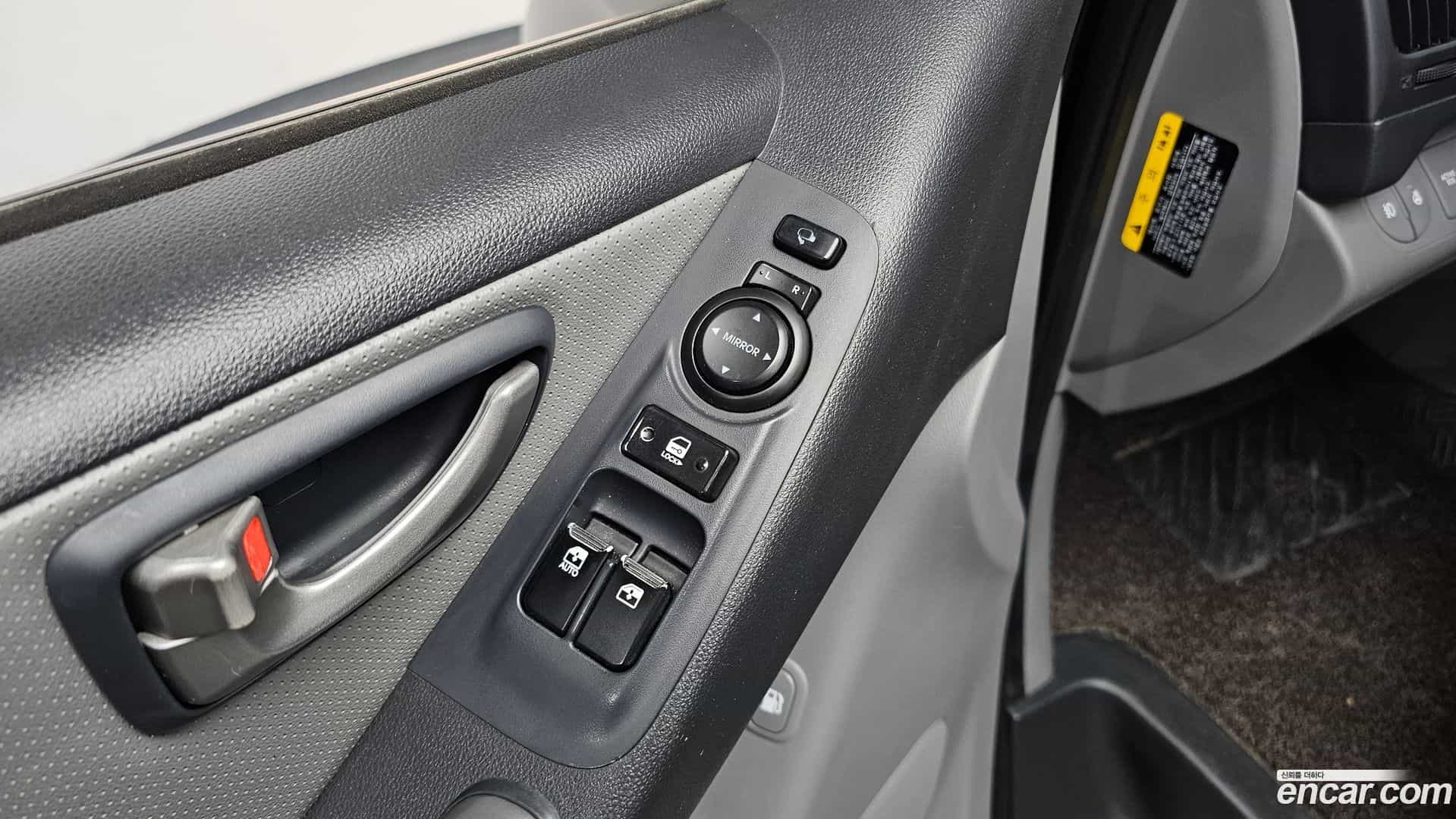 Starex Hyundai 2018.11-OPTION-016