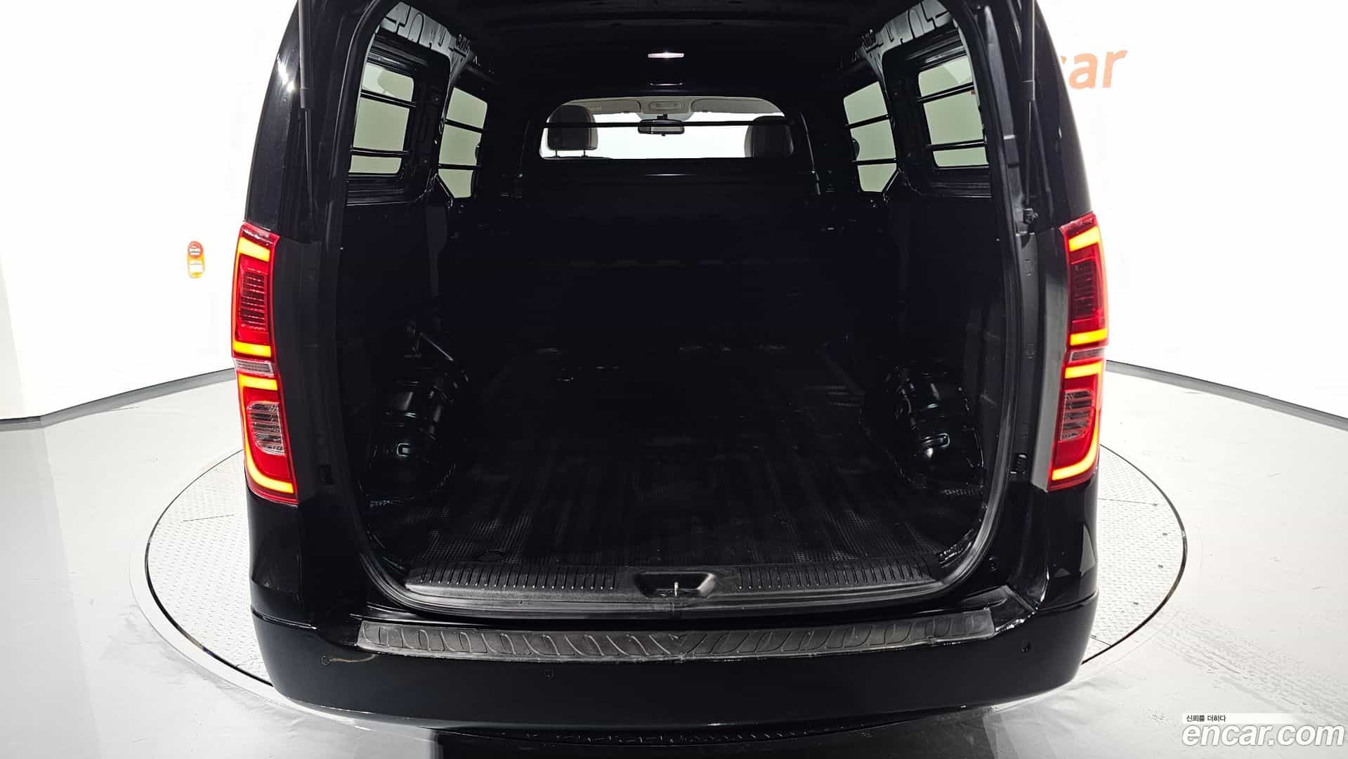 Starex Hyundai 2018.11-OPTION-024