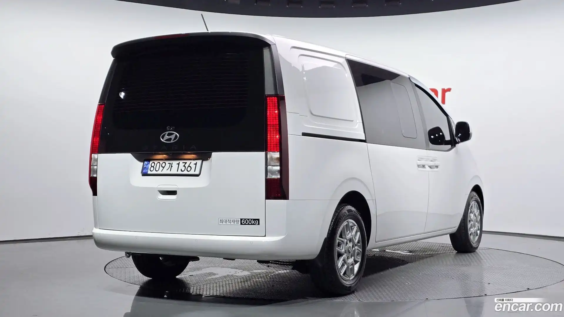Staria Hyundai 2025.1-OUTER-002