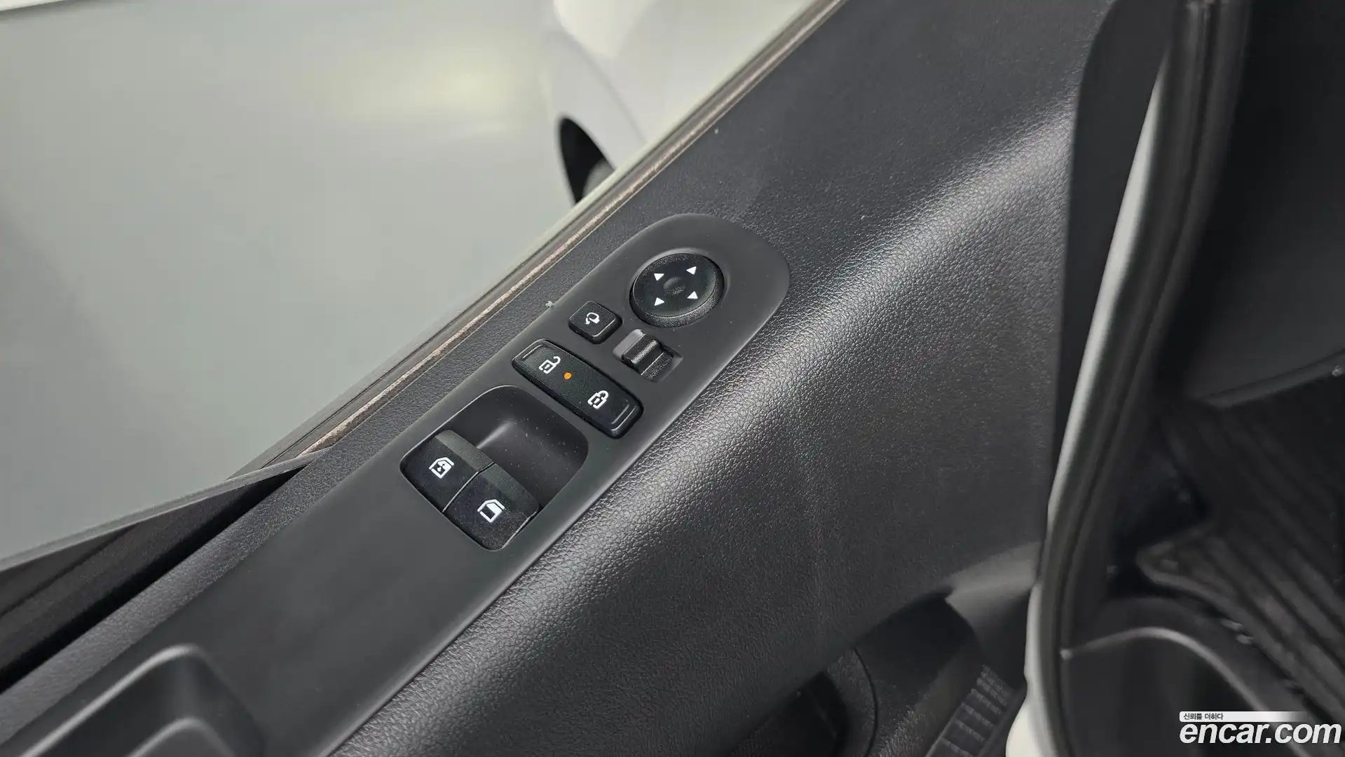 Staria Hyundai 2025.1-OPTION-019