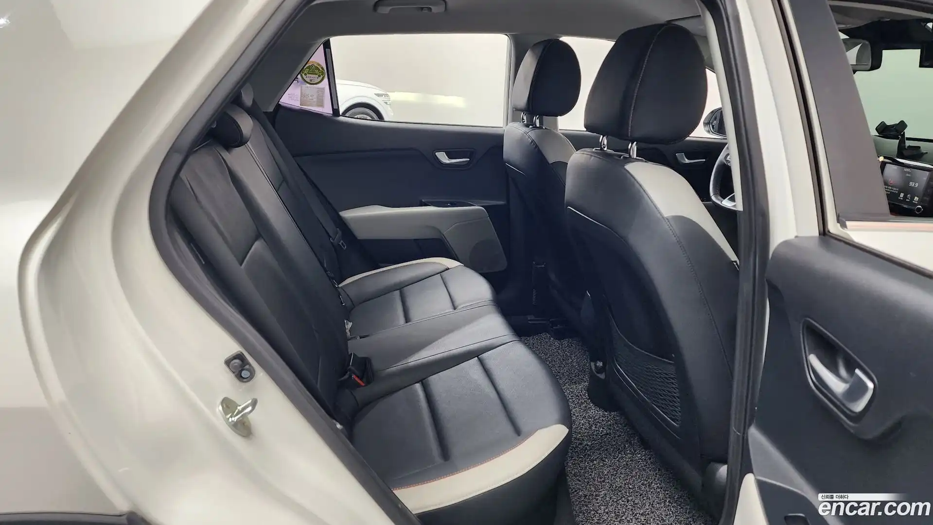 Stonic Kia 2018.10-OPTION-015
