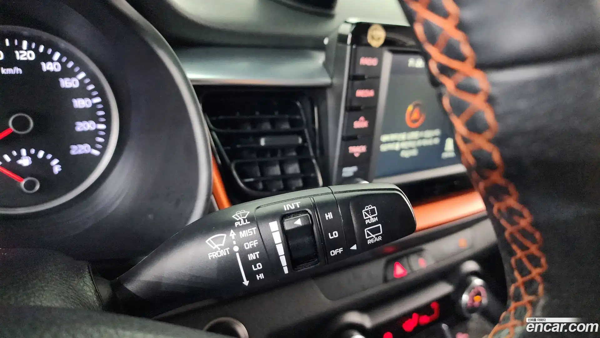 Stonic Kia 2018.10-OPTION-042