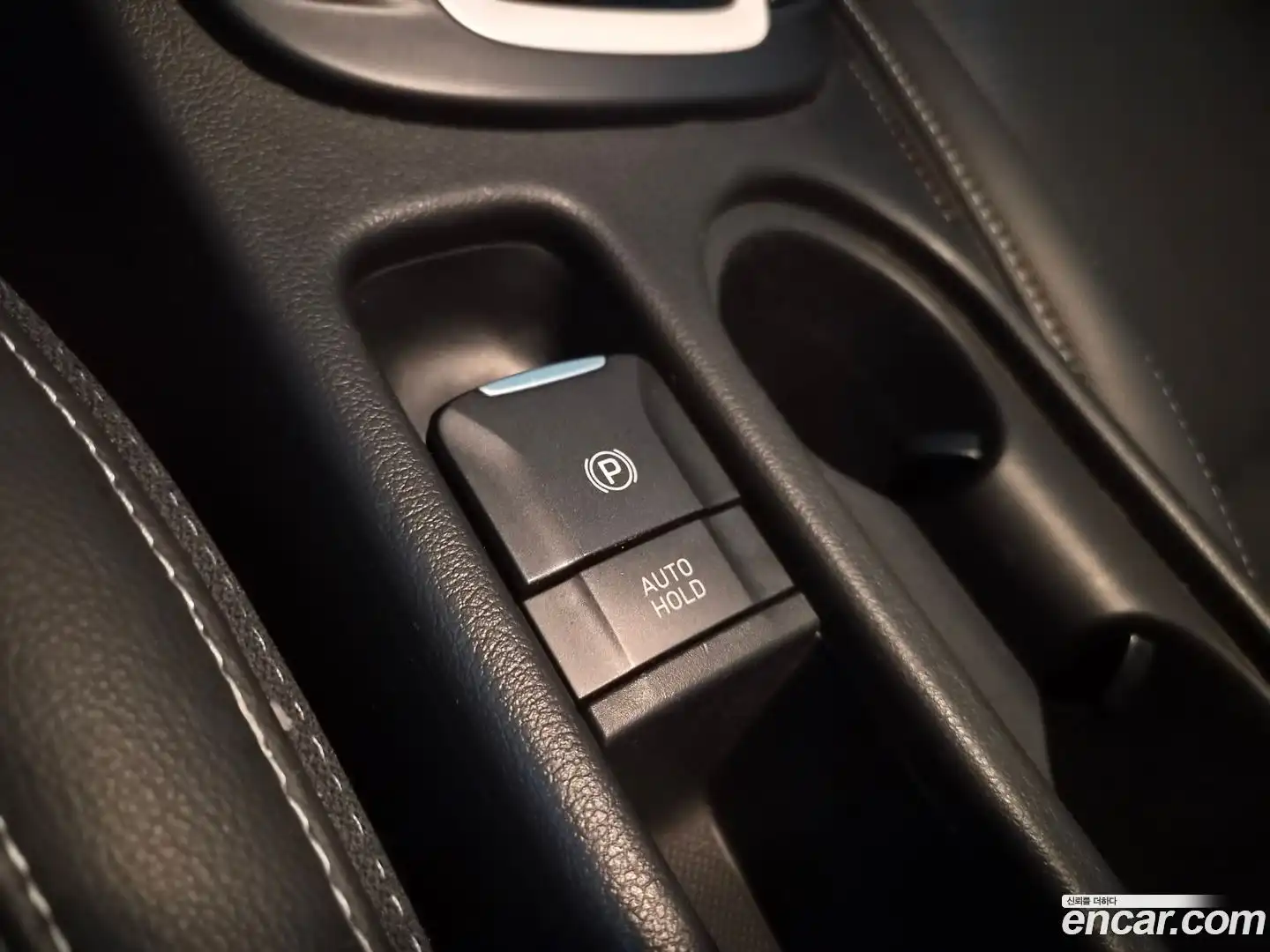 Kona Hyundai 2019.9-INNER-009